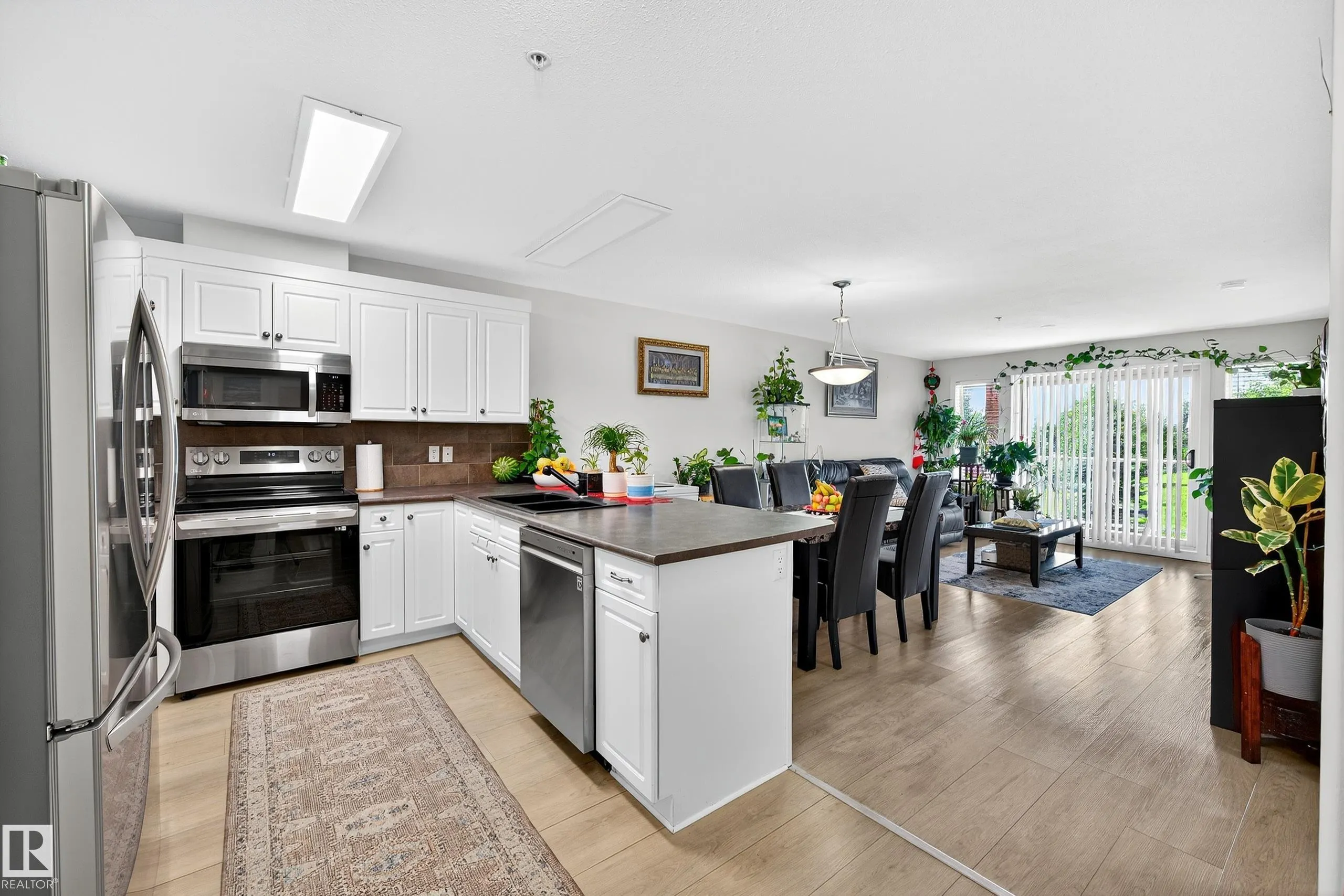 278 SUDER GREENS Drive