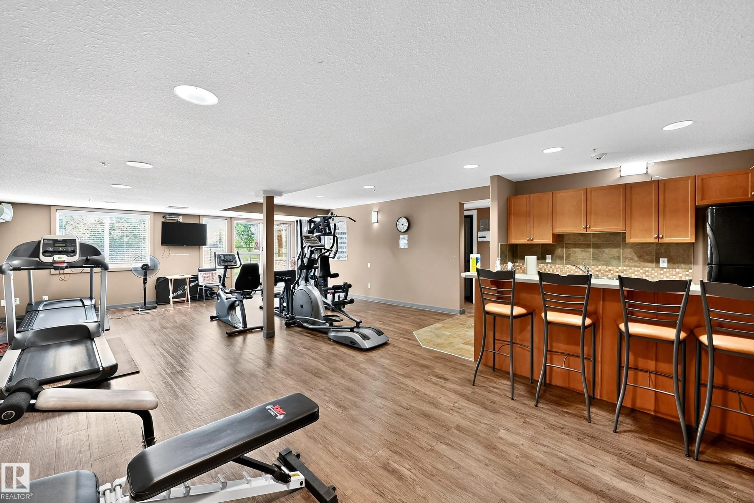 278 SUDER GREENS Drive