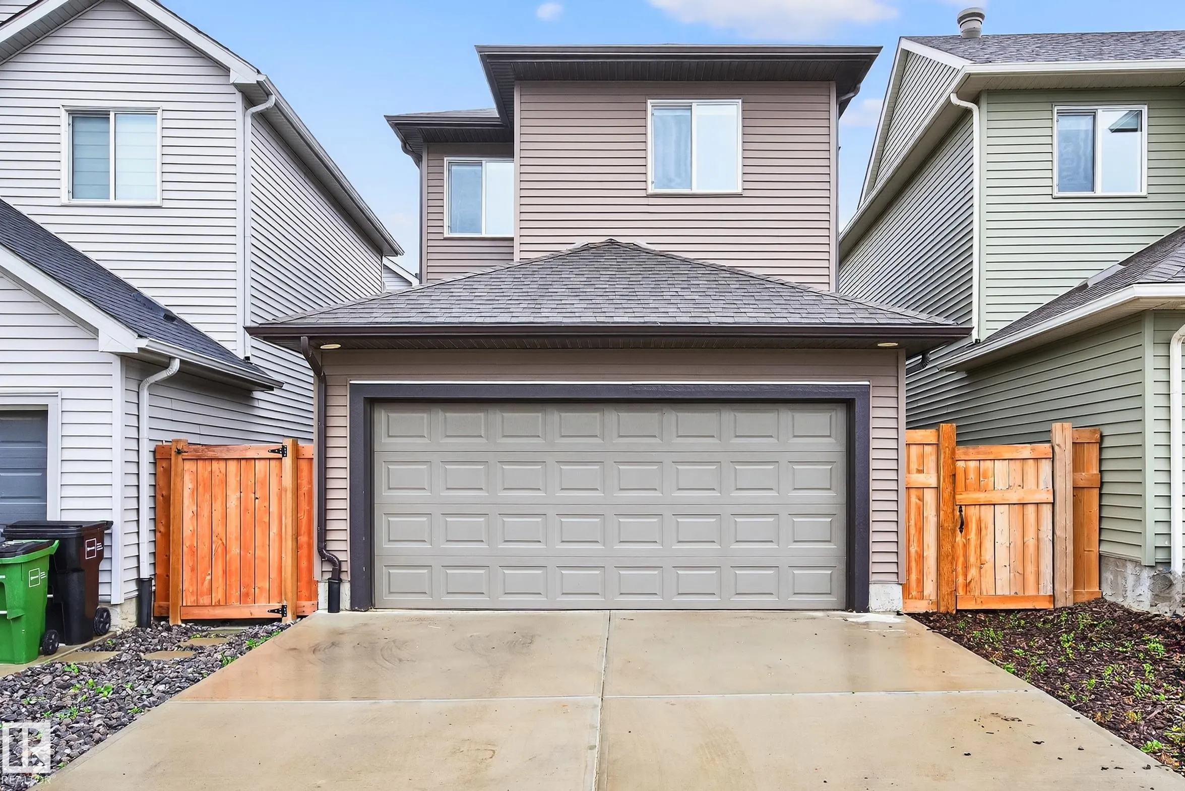 1194 KESWICK Drive