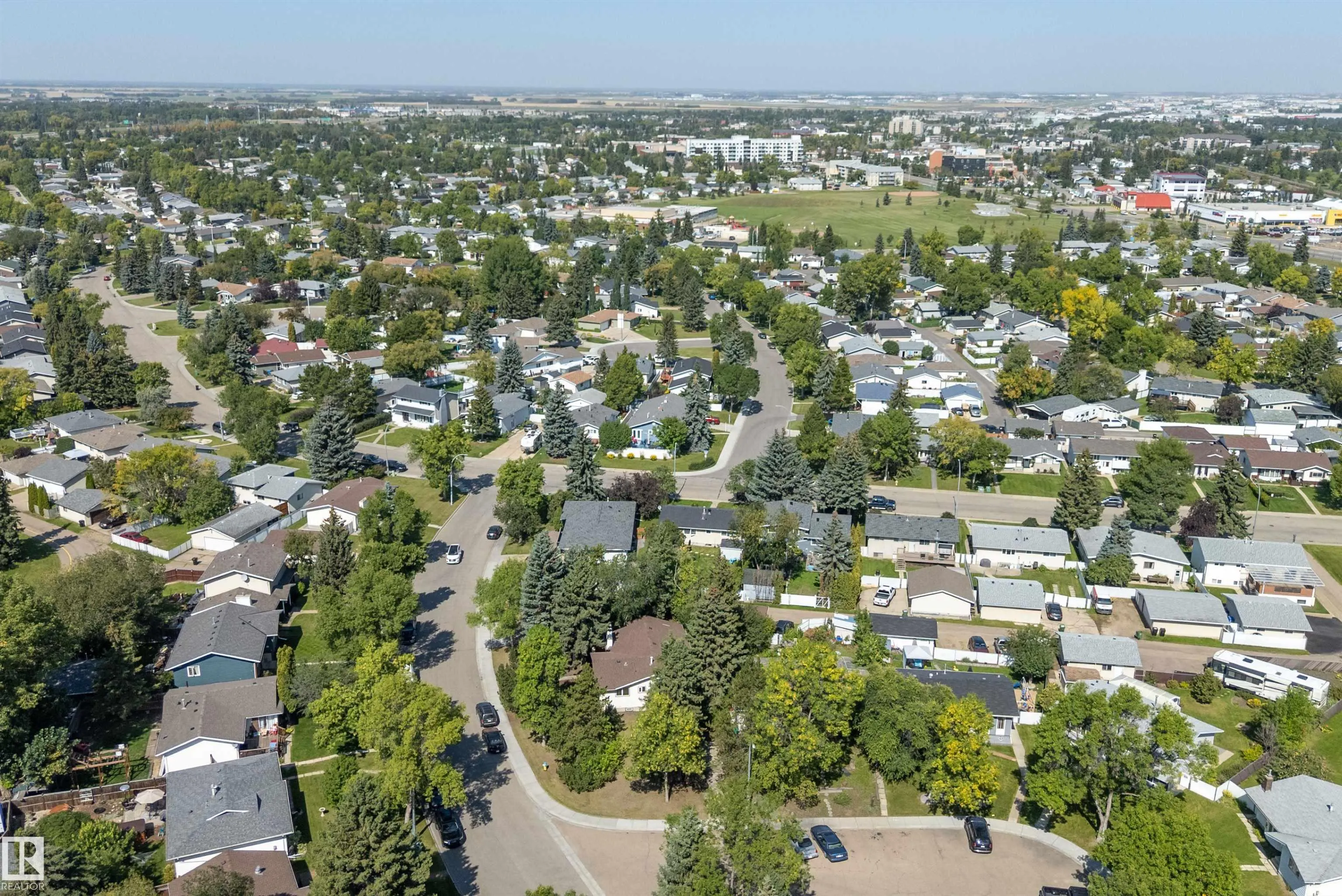4 APACHE Crescent