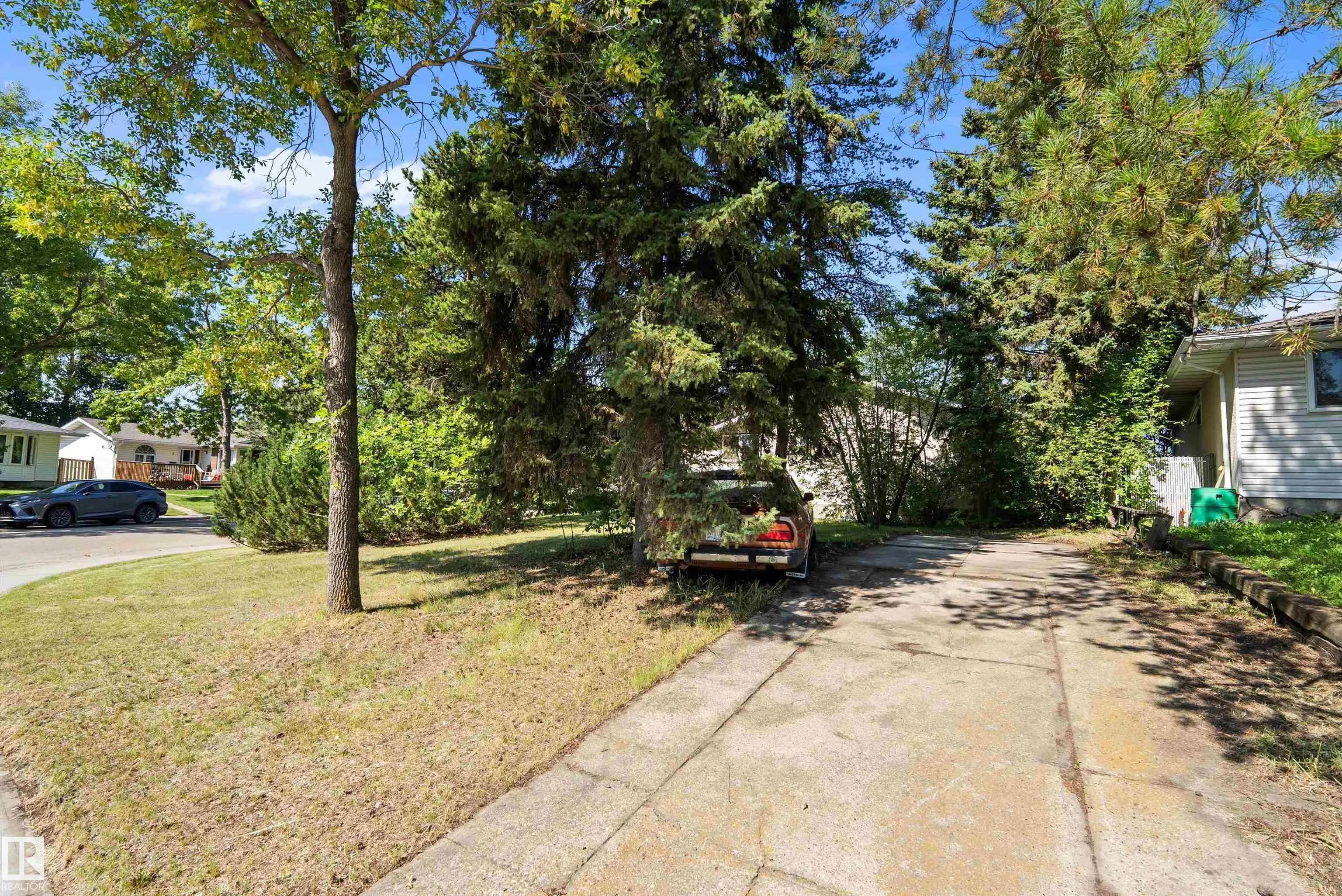 4 APACHE Crescent