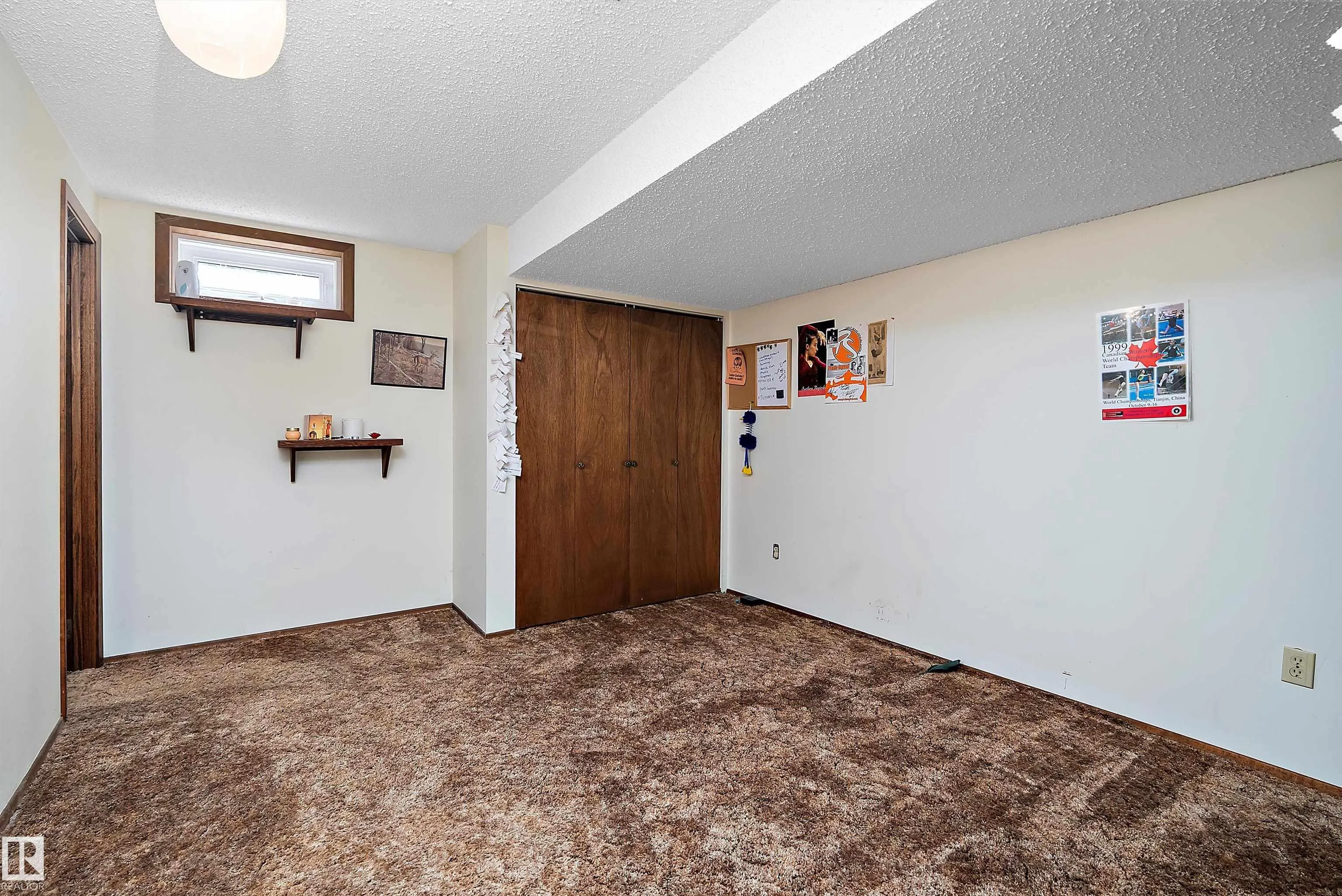 4 APACHE Crescent