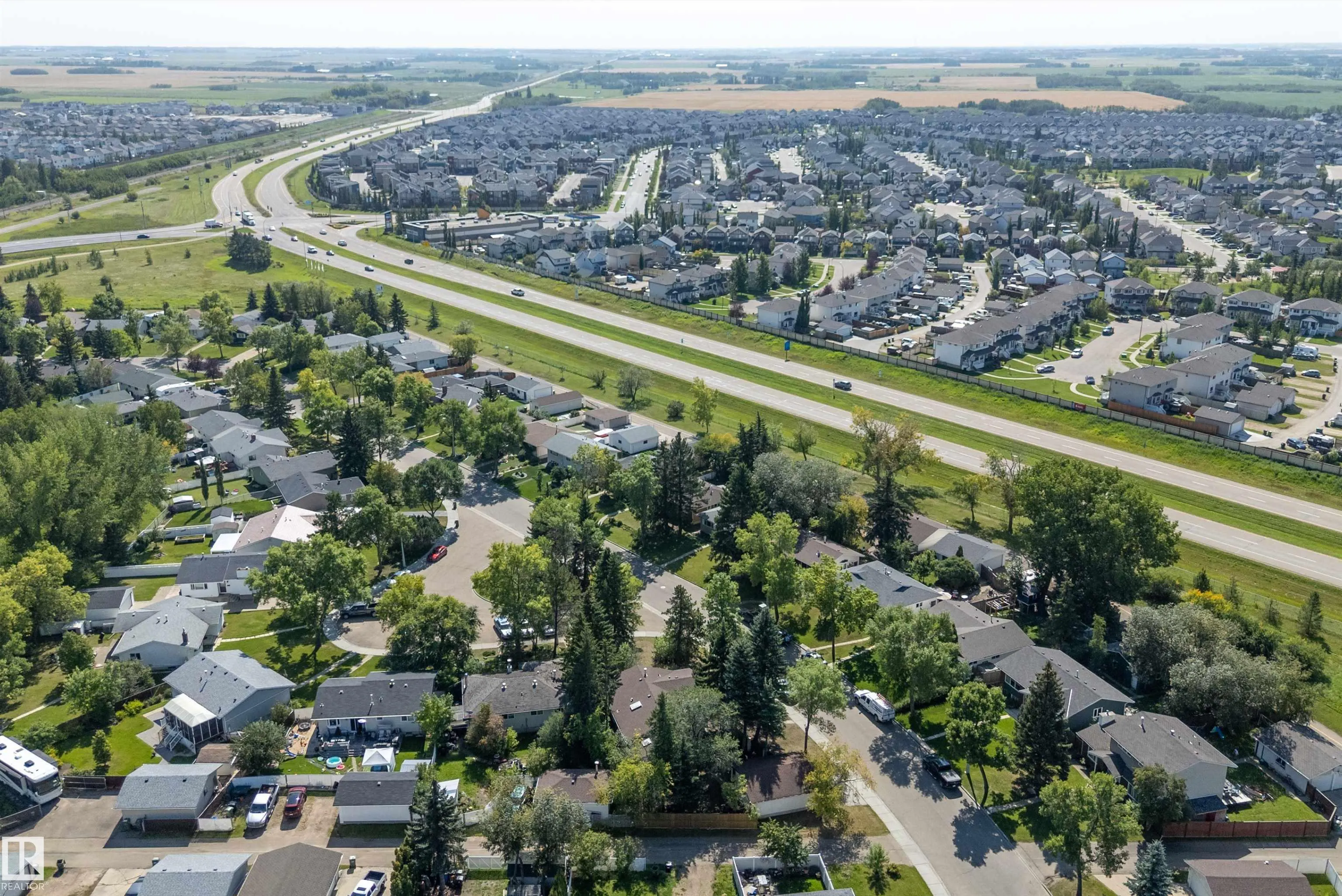 4 APACHE Crescent
