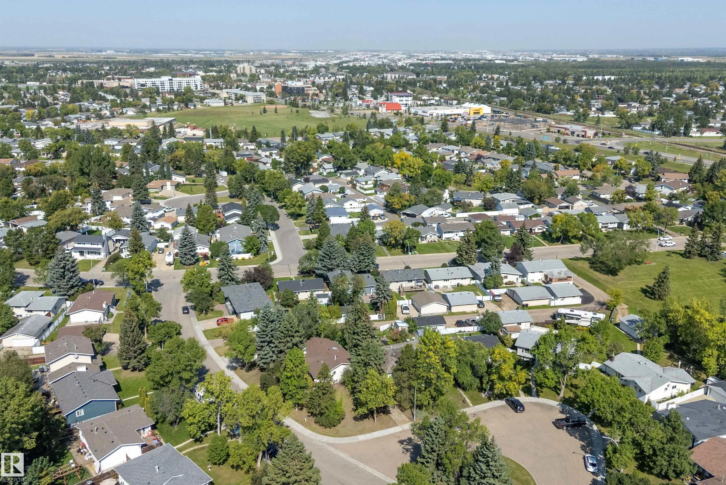 4 APACHE Crescent