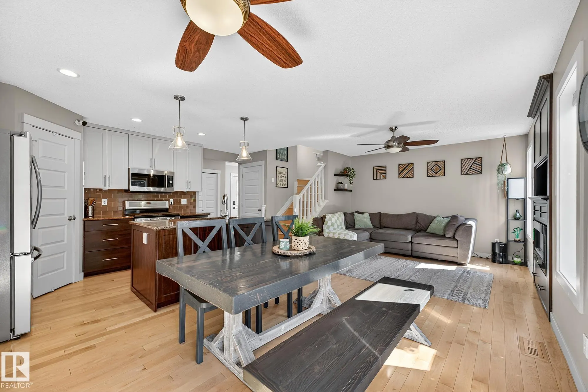 45 SUNTERRA Way