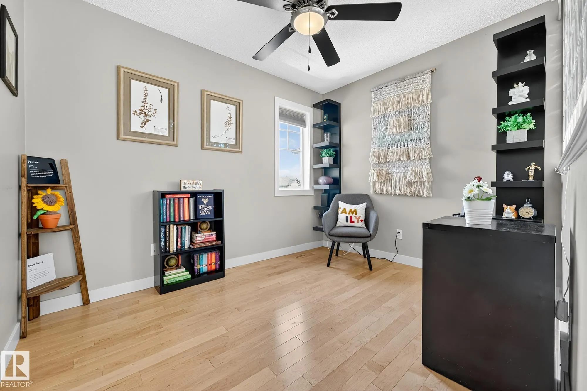 45 SUNTERRA Way