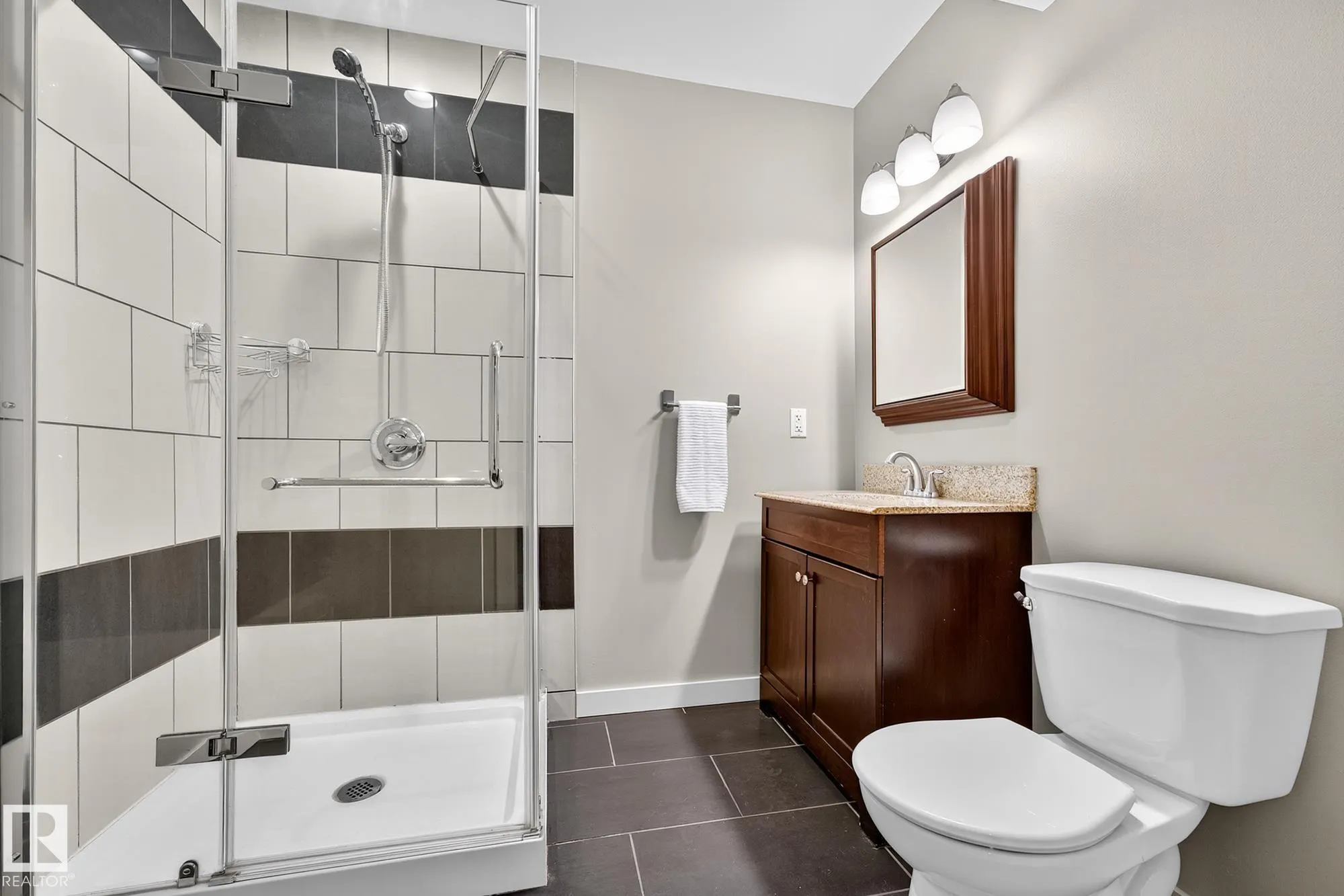 45 SUNTERRA Way