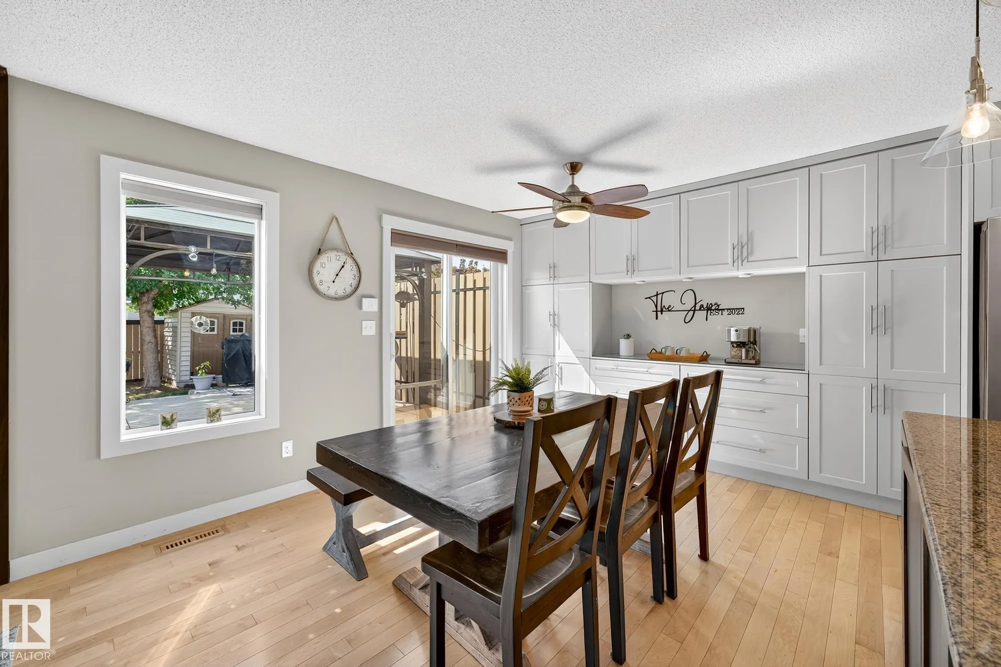 45 SUNTERRA Way