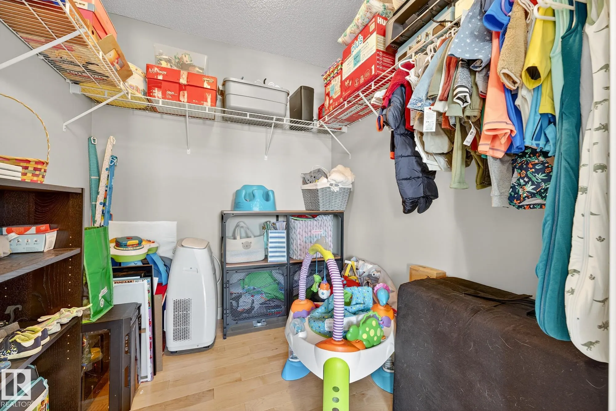 45 SUNTERRA Way