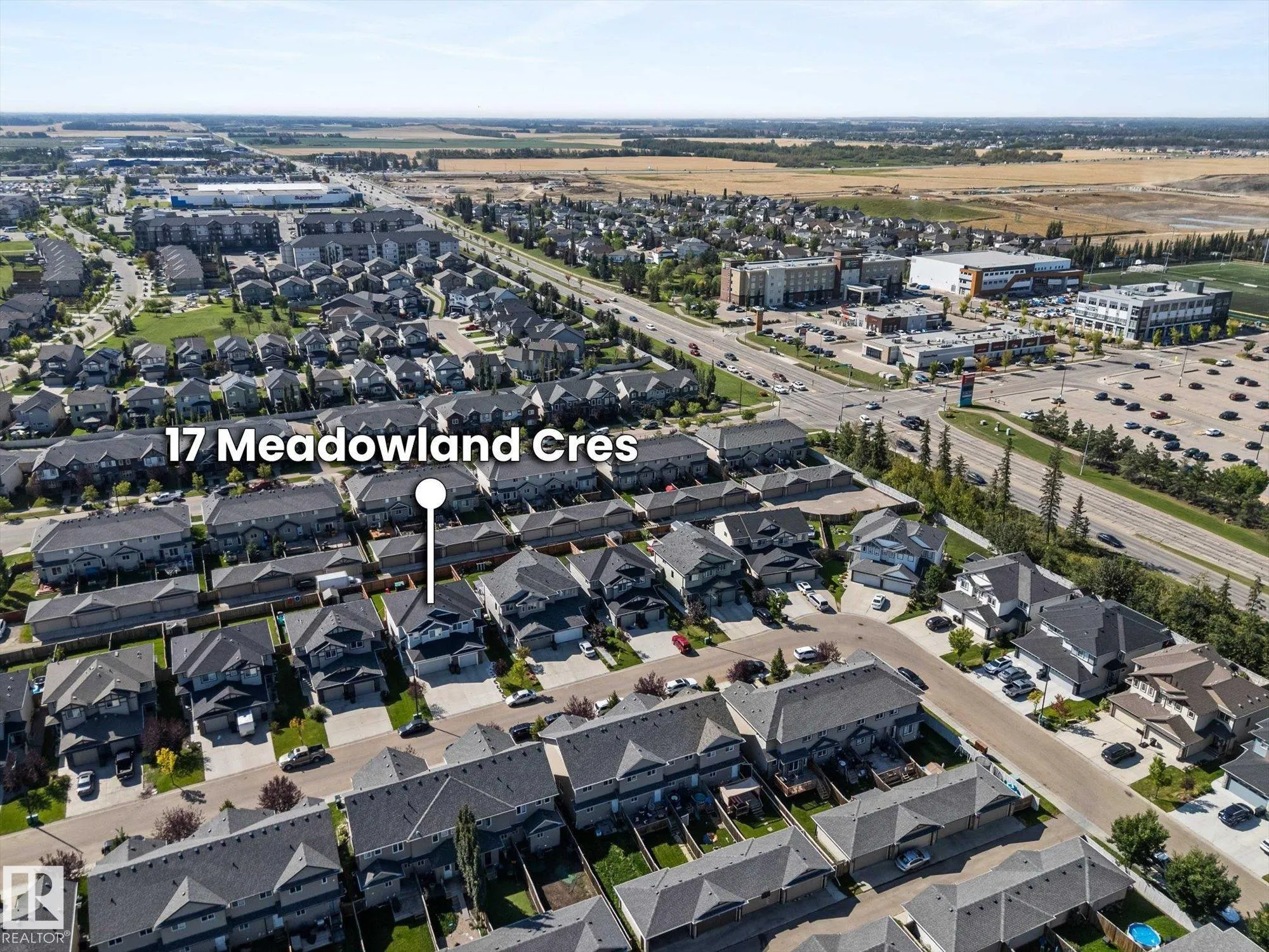 17 MEADOWLAND Crescent