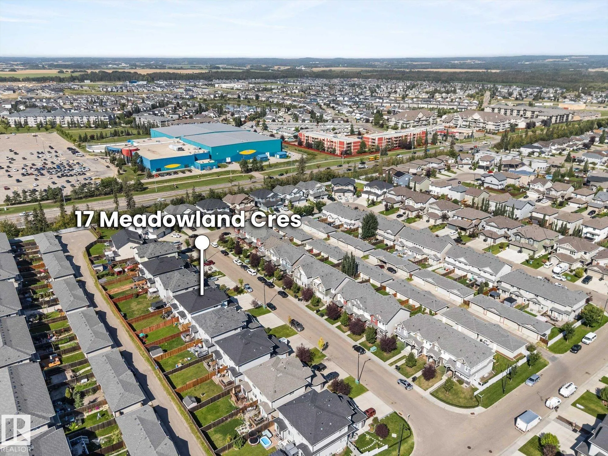 17 MEADOWLAND Crescent