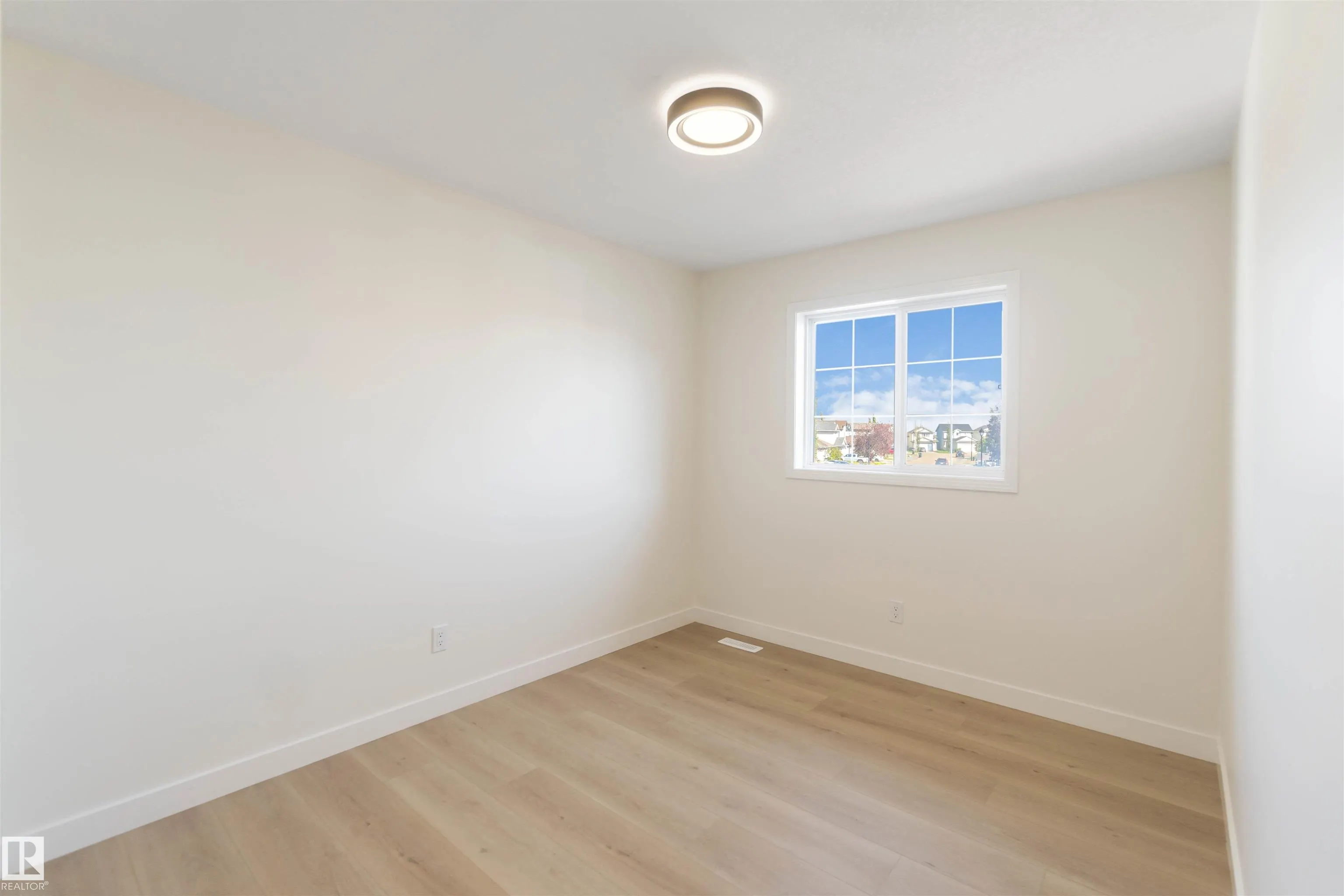 10711 180 Avenue