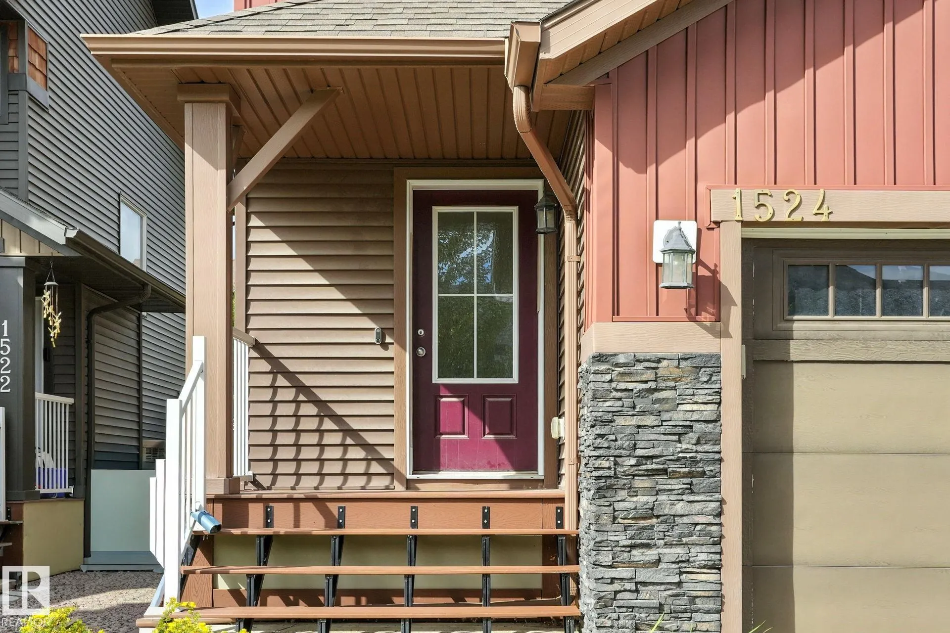1524 GRAYDON HILL
