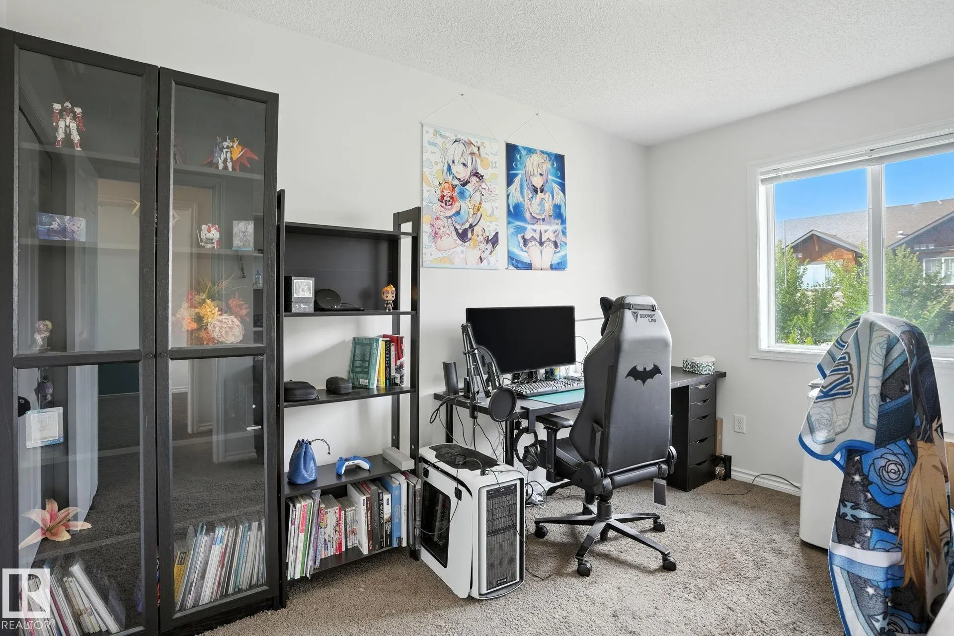 1524 GRAYDON HILL