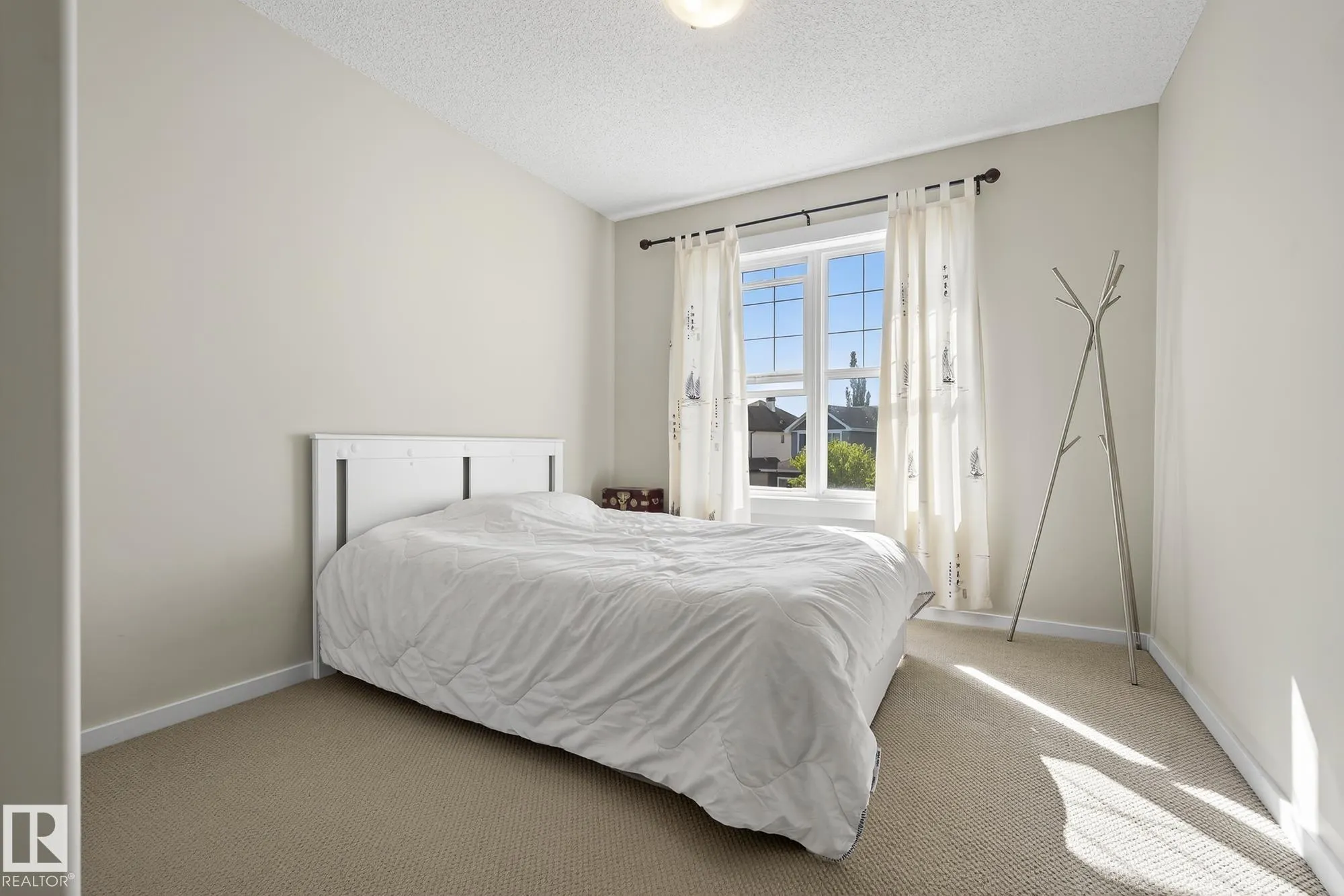 1026 MCKINNEY Green