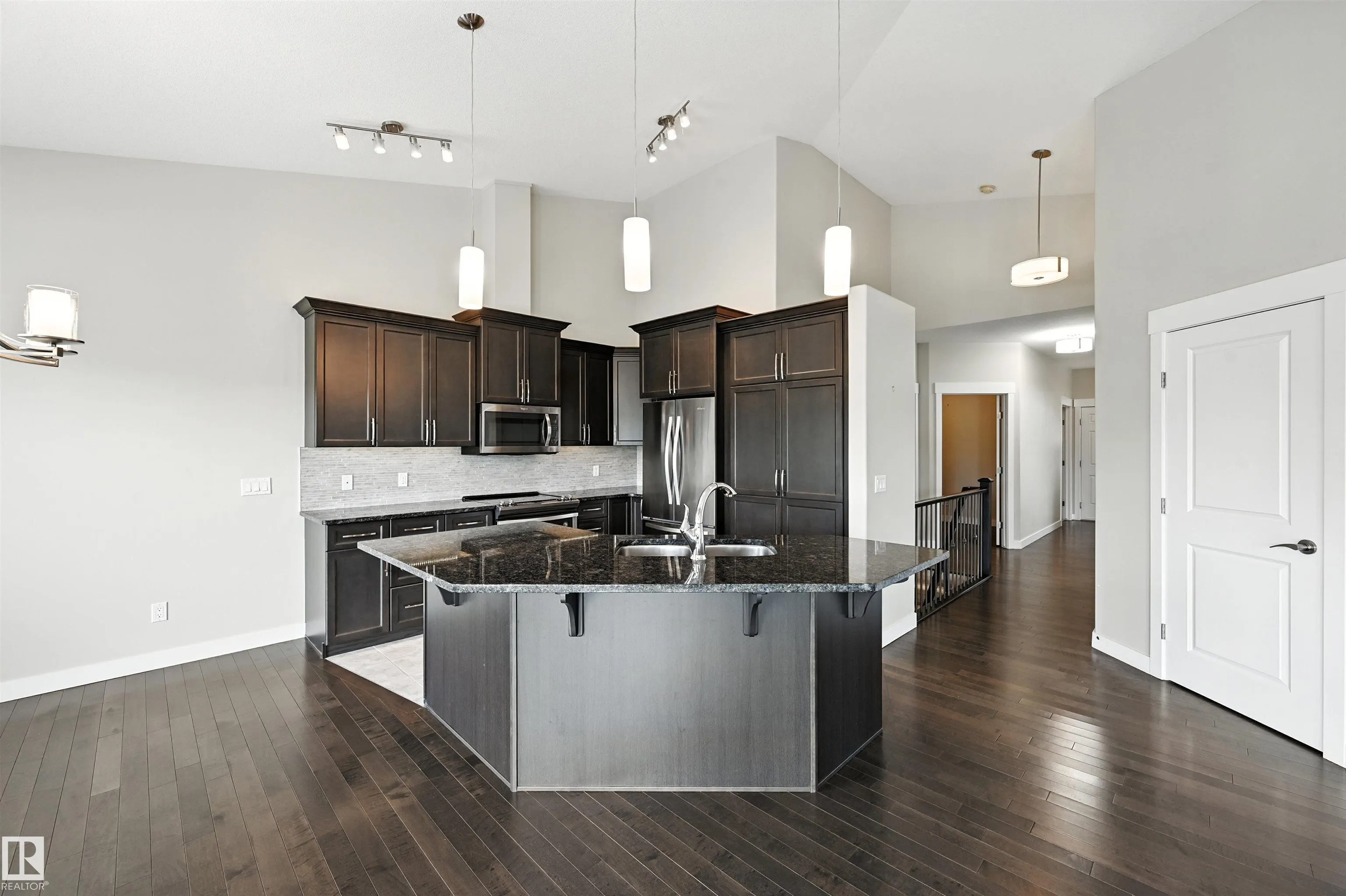 3090 CAMERON HEIGHTS Way
