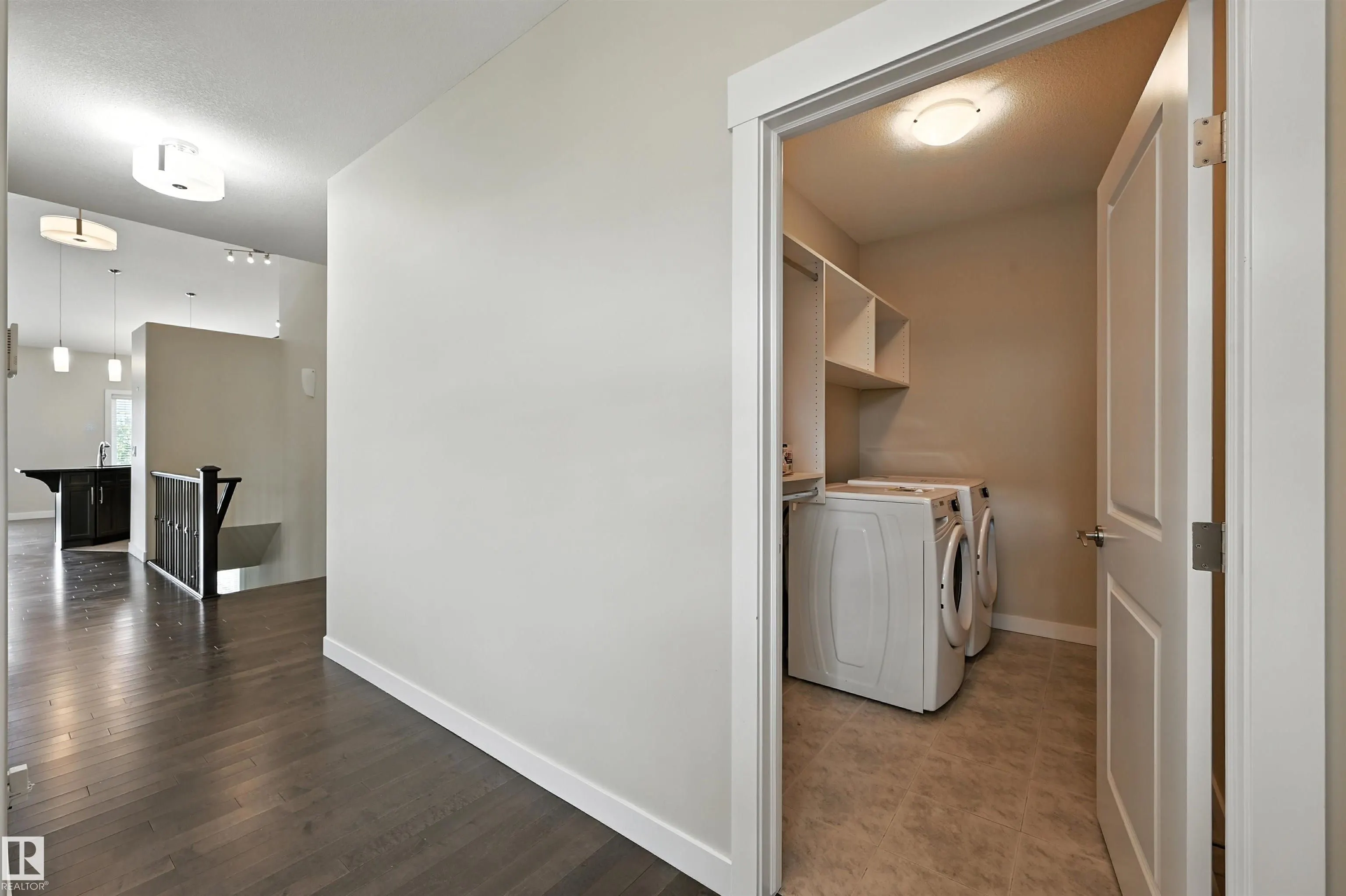 3090 CAMERON HEIGHTS Way