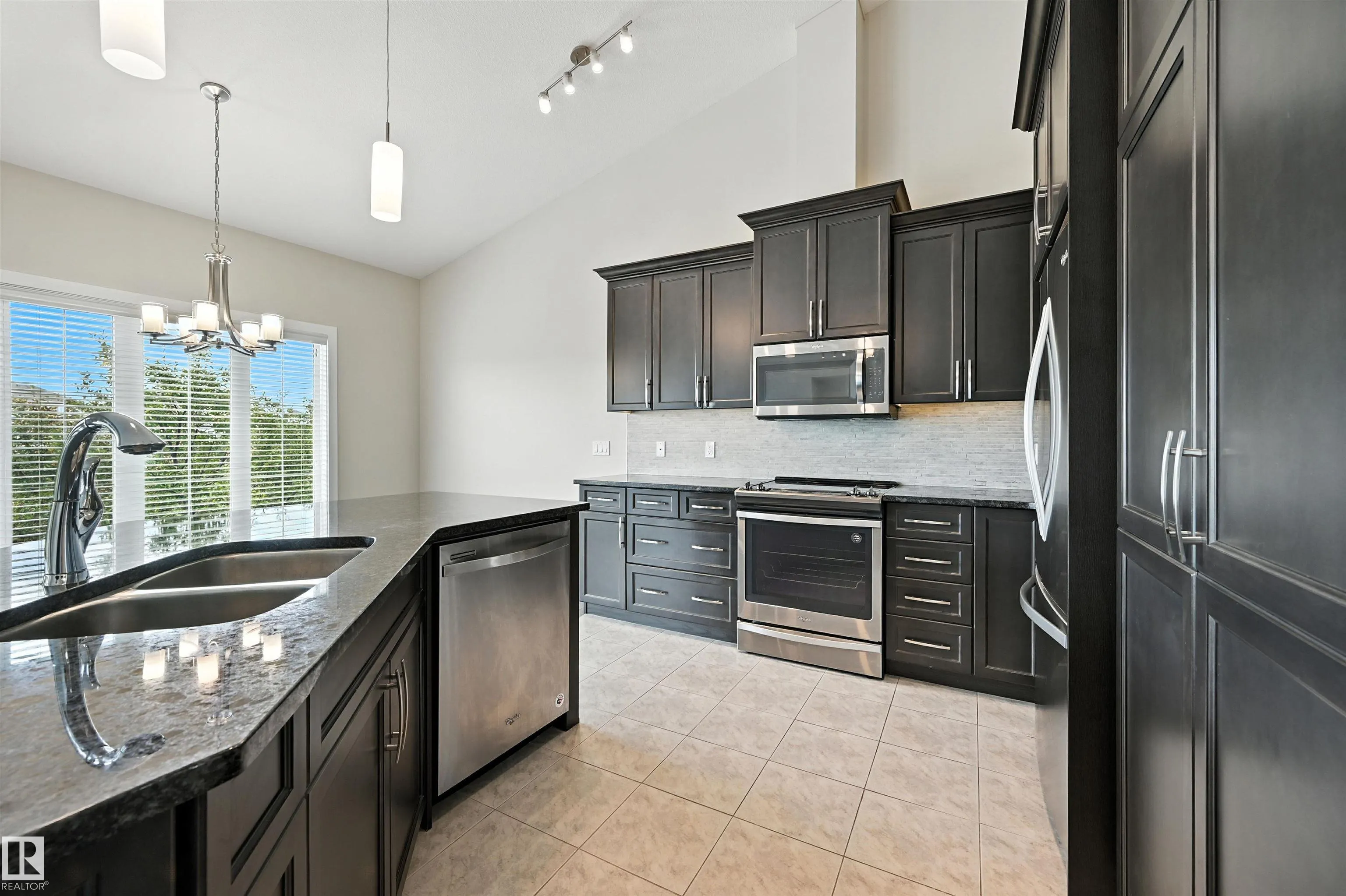 3090 CAMERON HEIGHTS Way