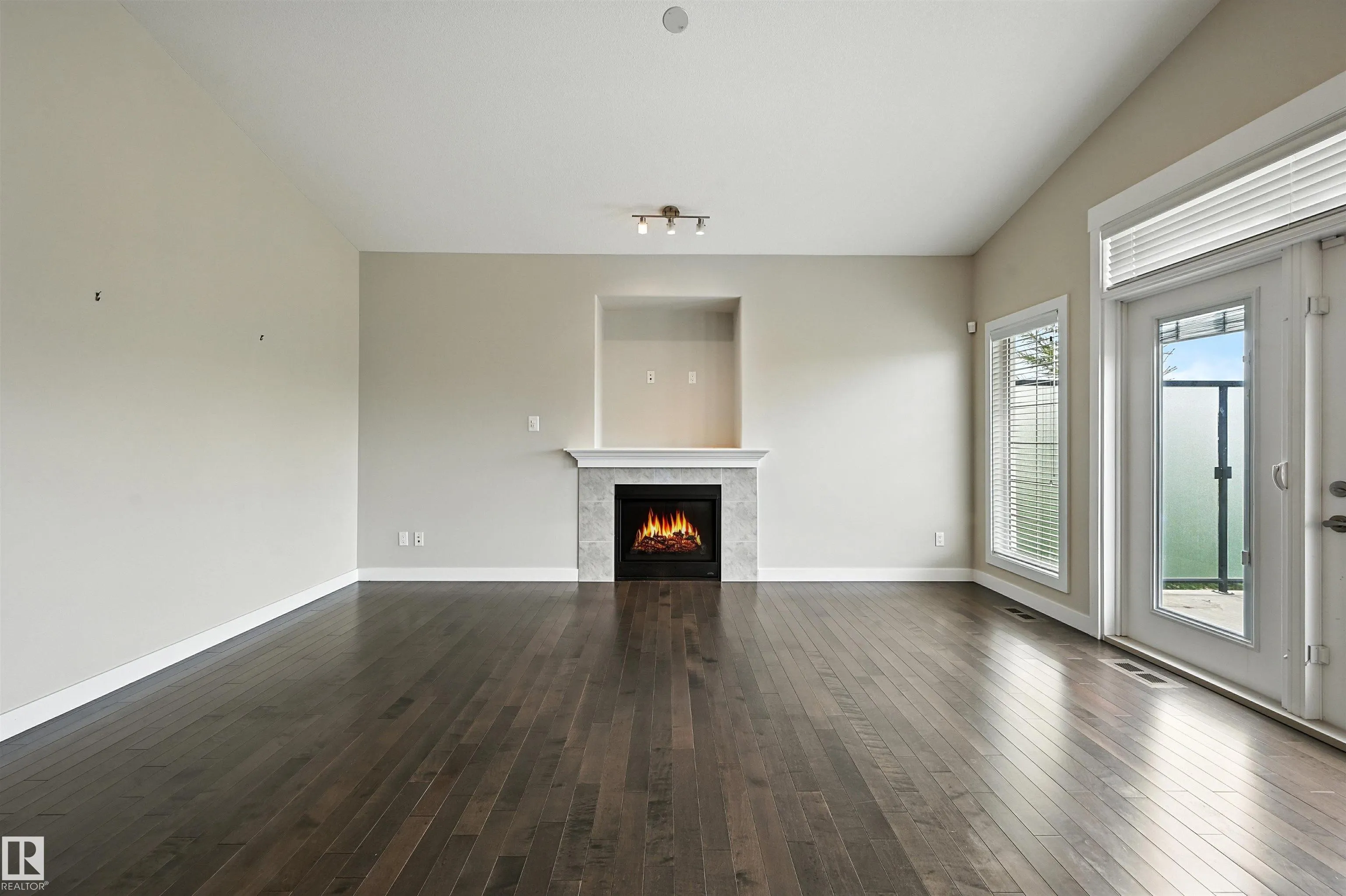 3090 CAMERON HEIGHTS Way