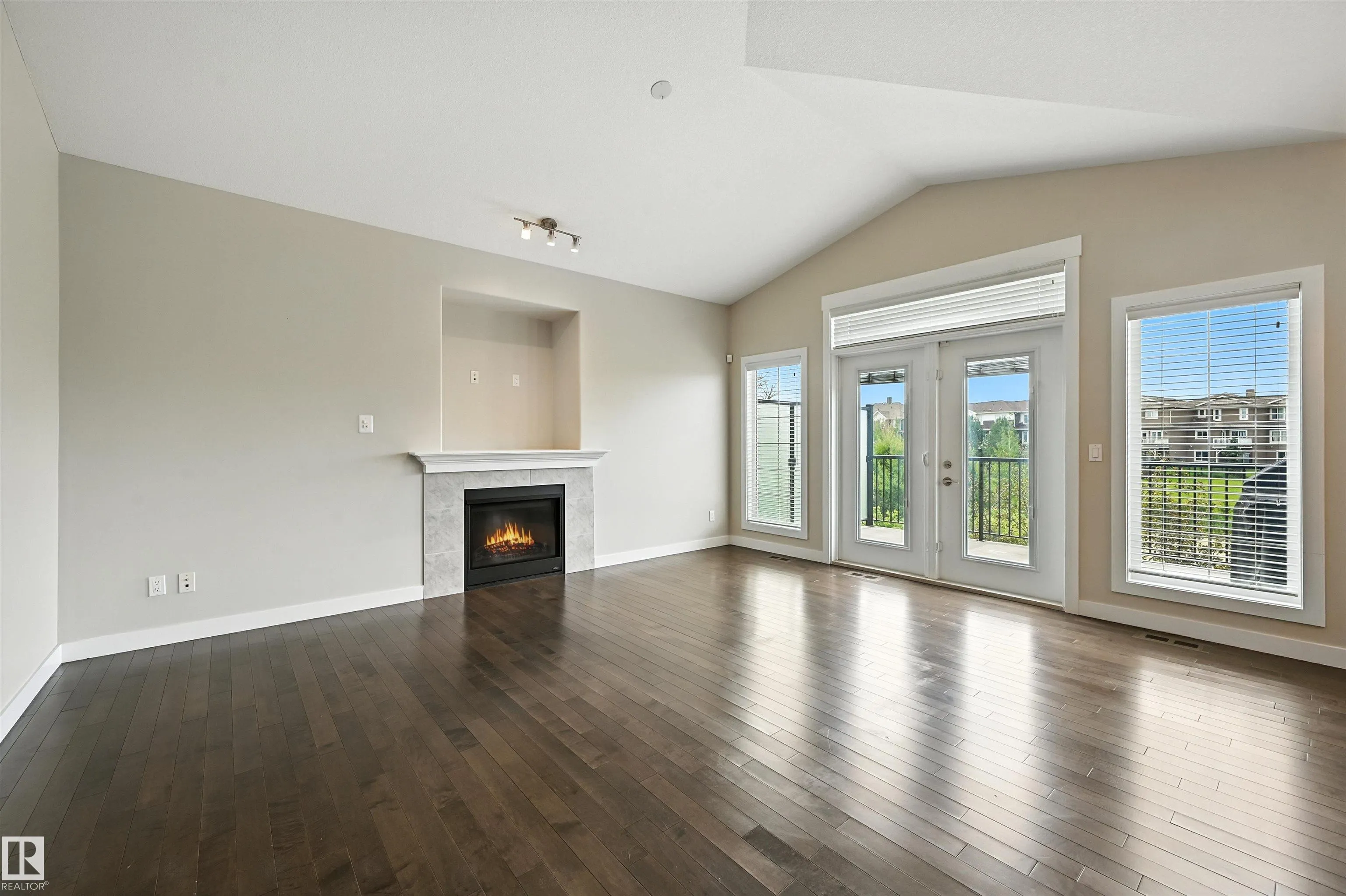 3090 CAMERON HEIGHTS Way