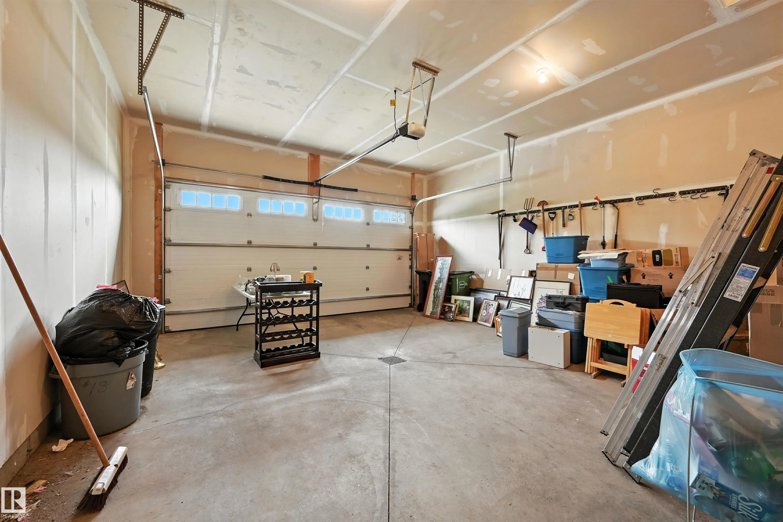 3090 CAMERON HEIGHTS Way