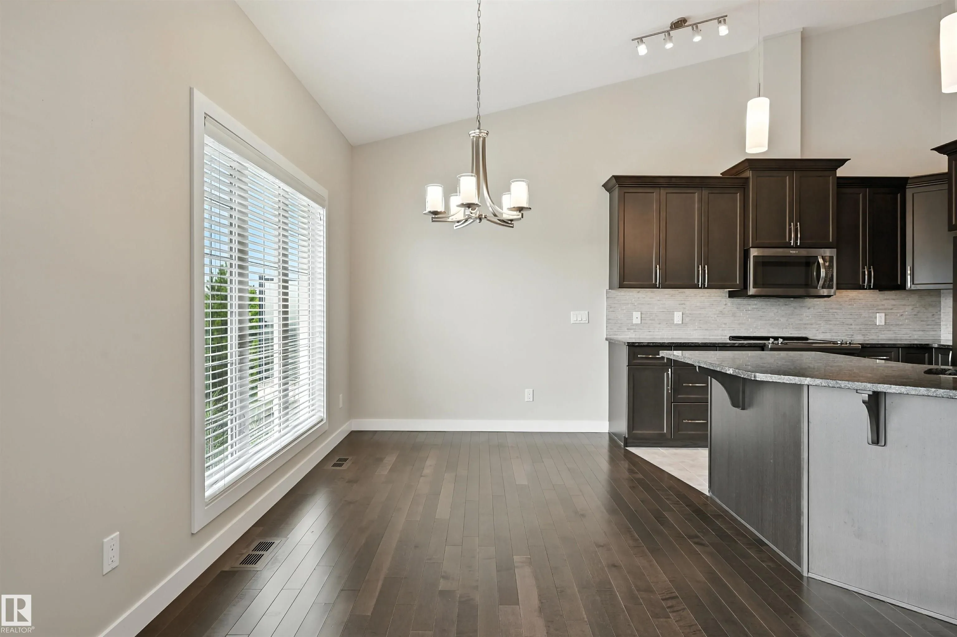 3090 CAMERON HEIGHTS Way