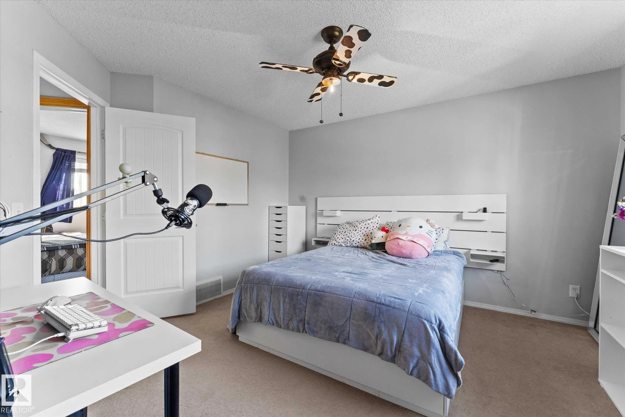 45 LAMPLIGHT Drive