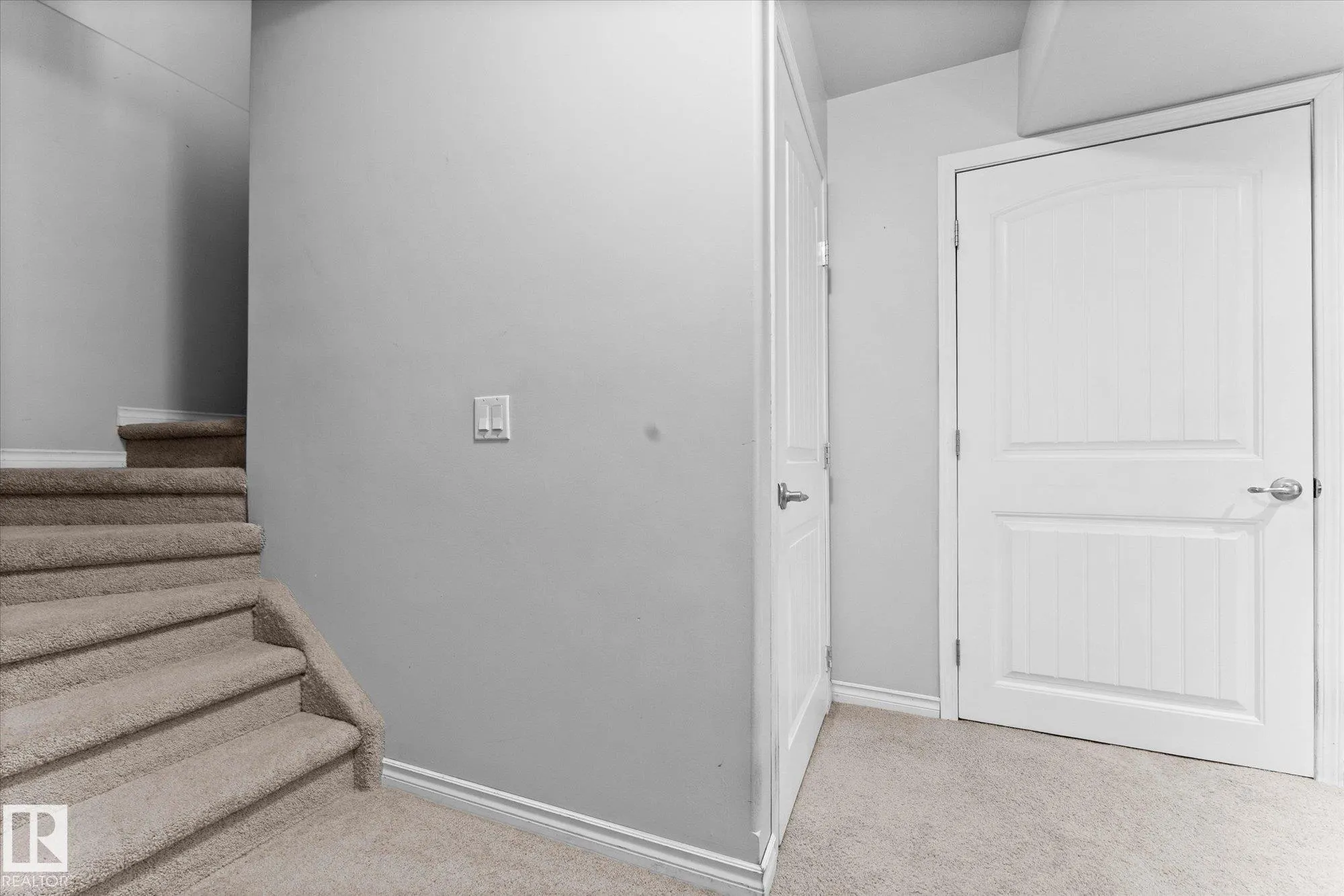 45 LAMPLIGHT Drive
