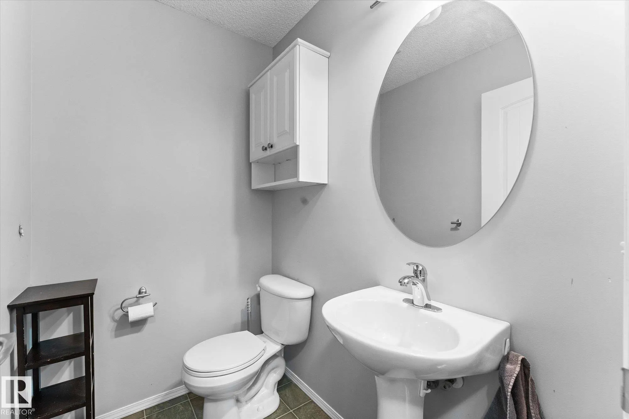 45 LAMPLIGHT Drive