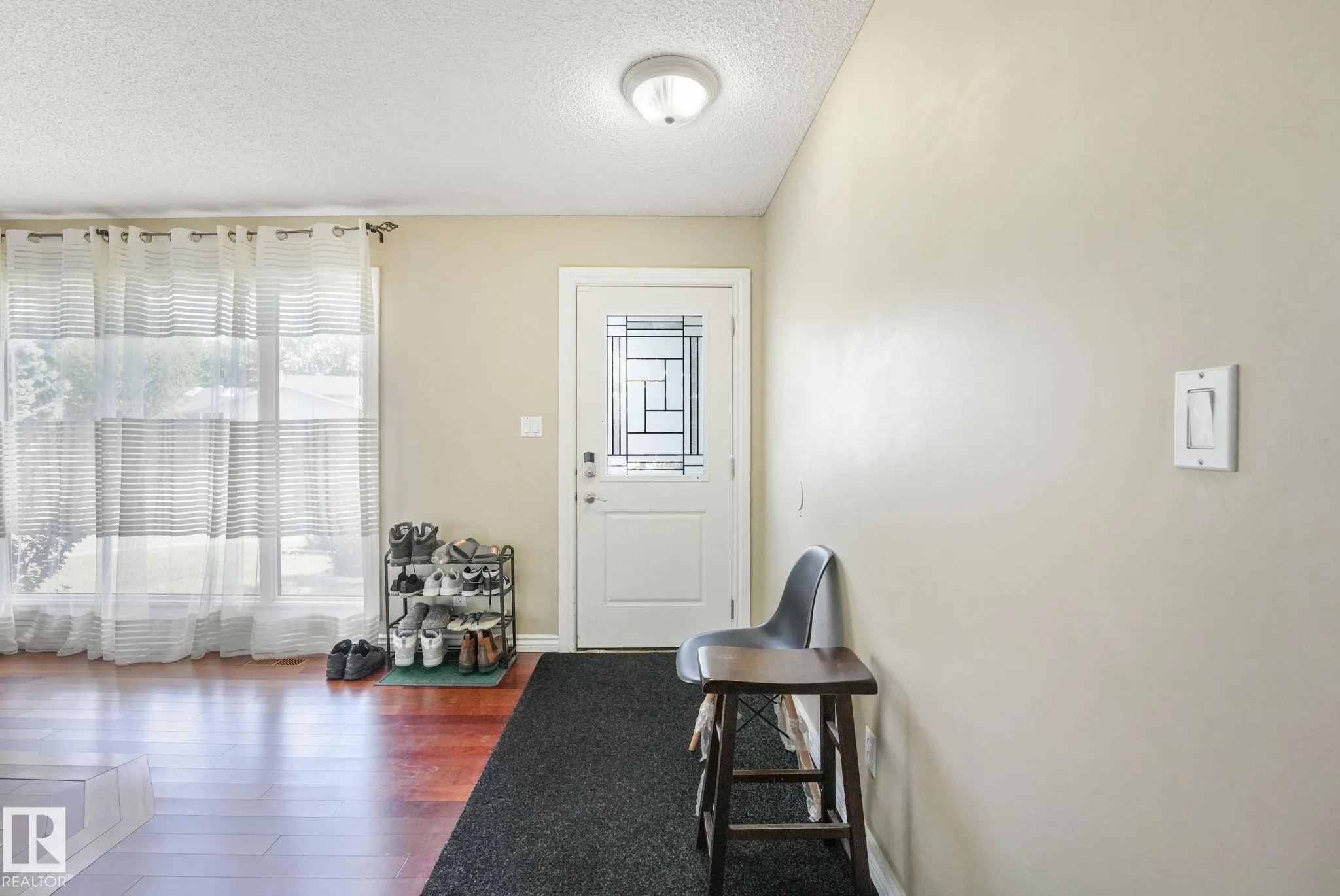 1408 76 Street