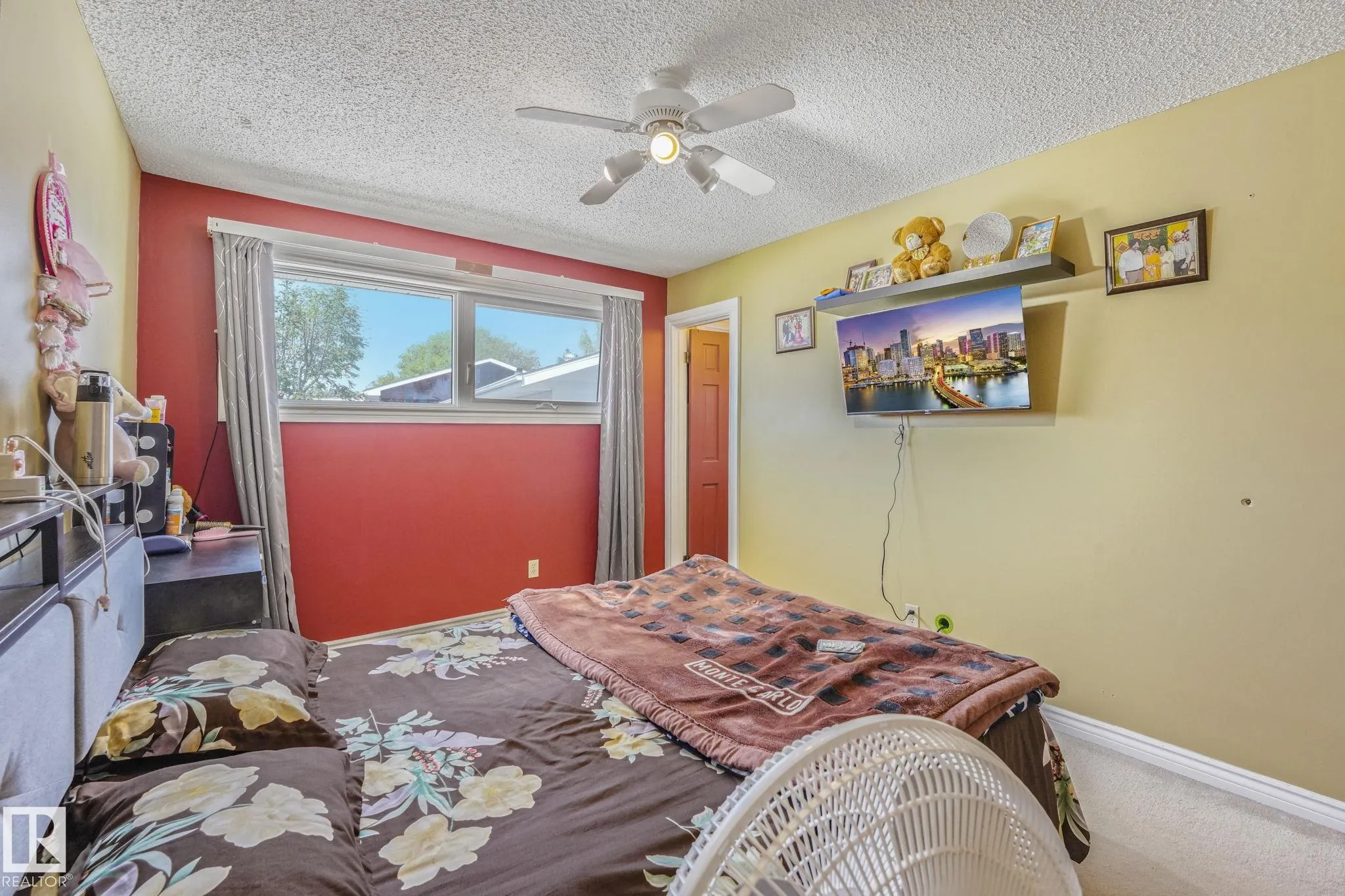 1408 76 Street