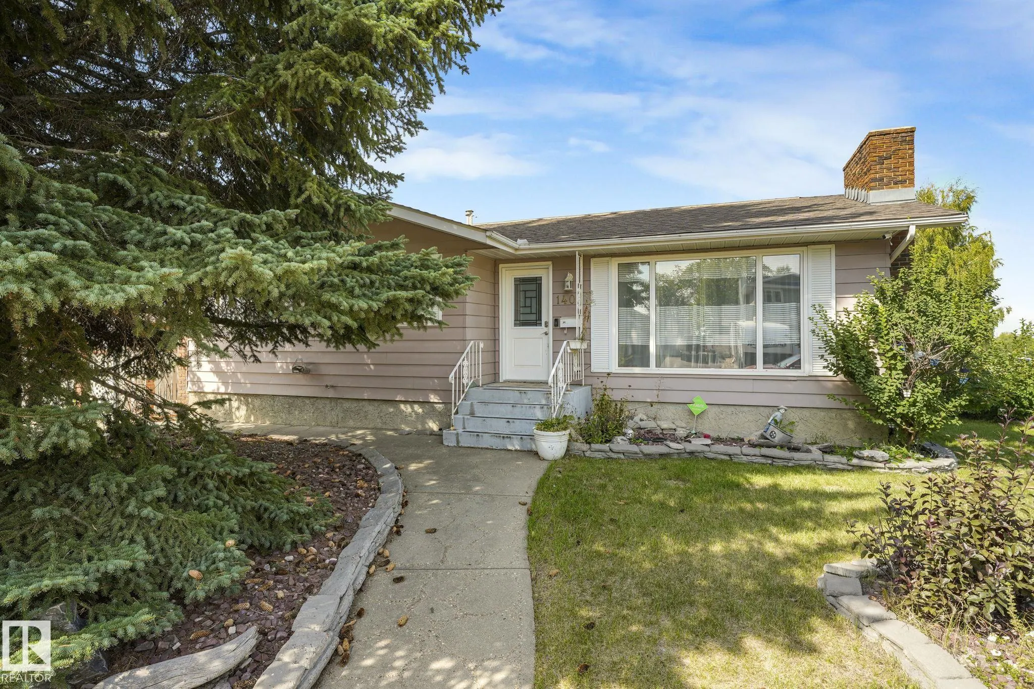 1408 76 Street