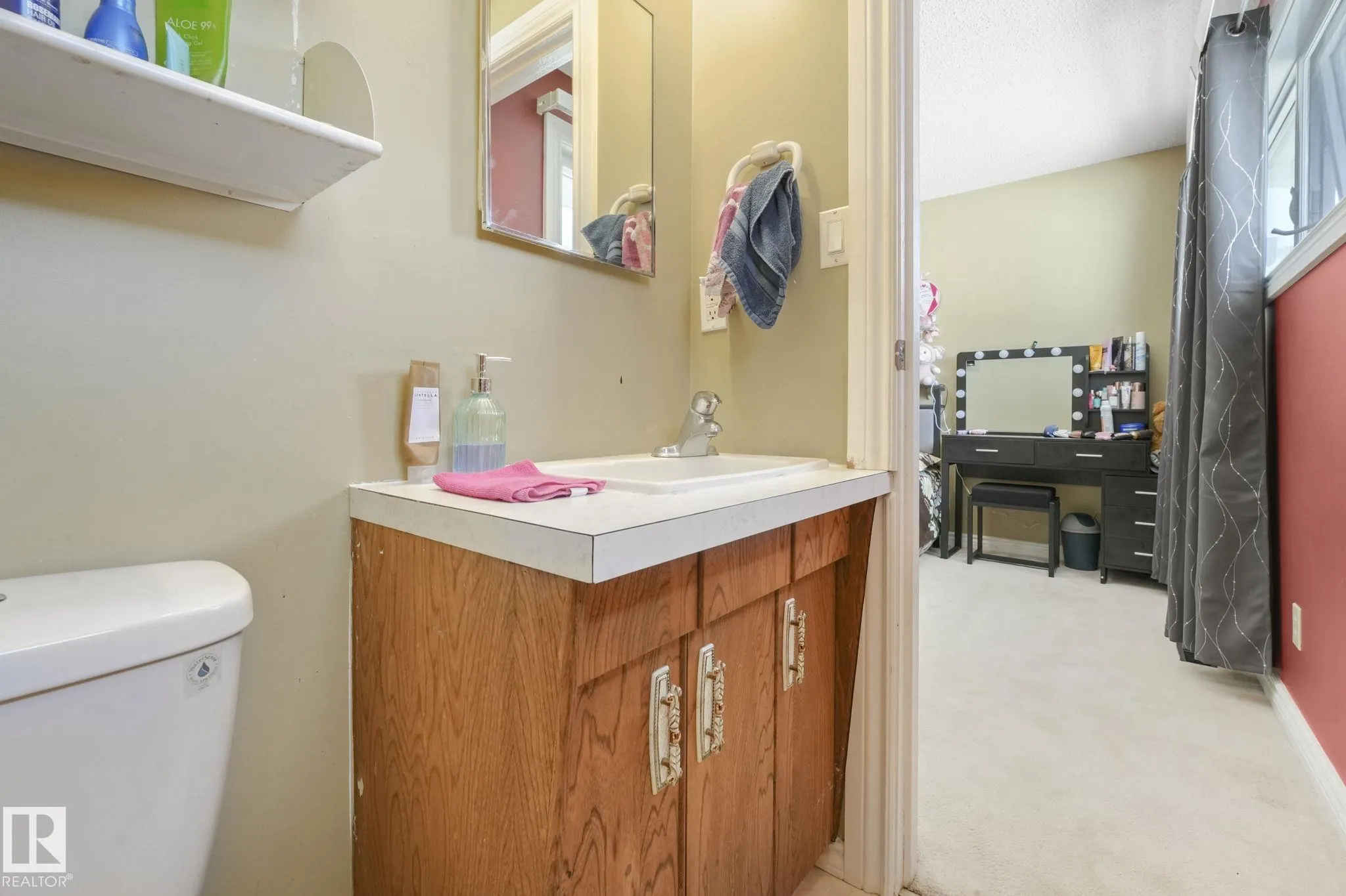 1408 76 Street