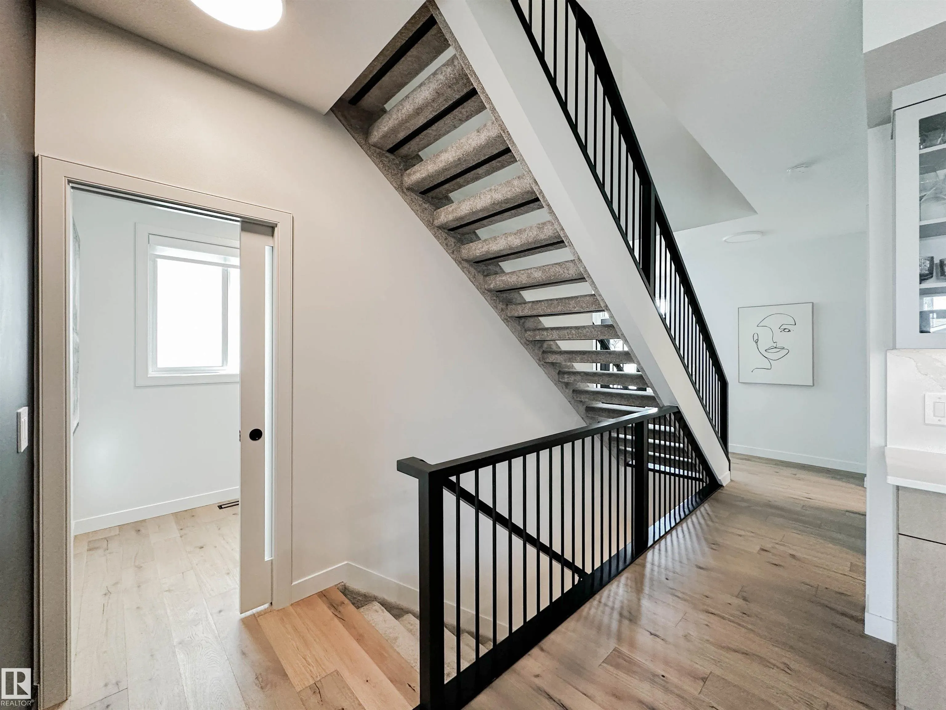 52 JAMISON Crescent