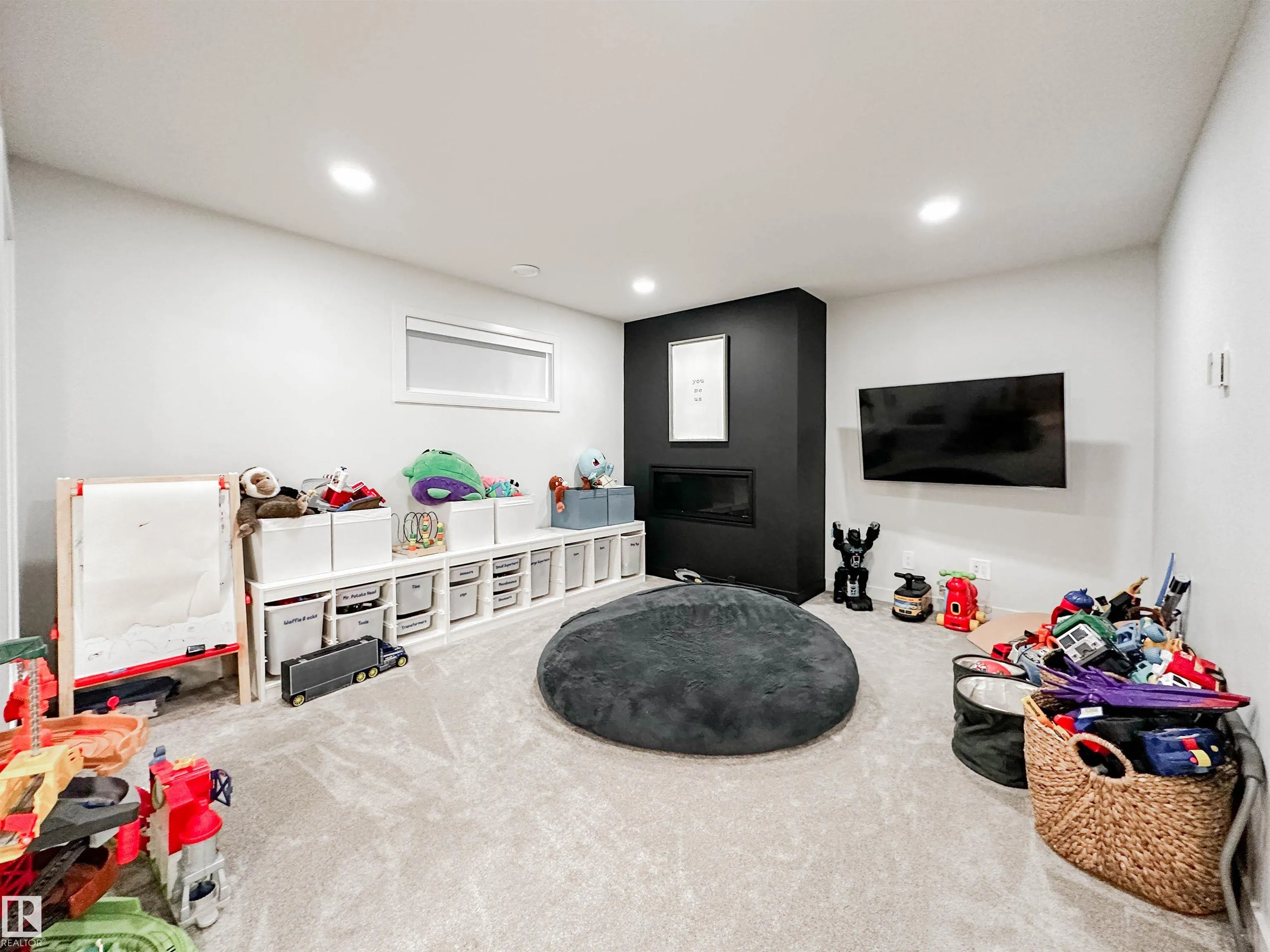 52 JAMISON Crescent