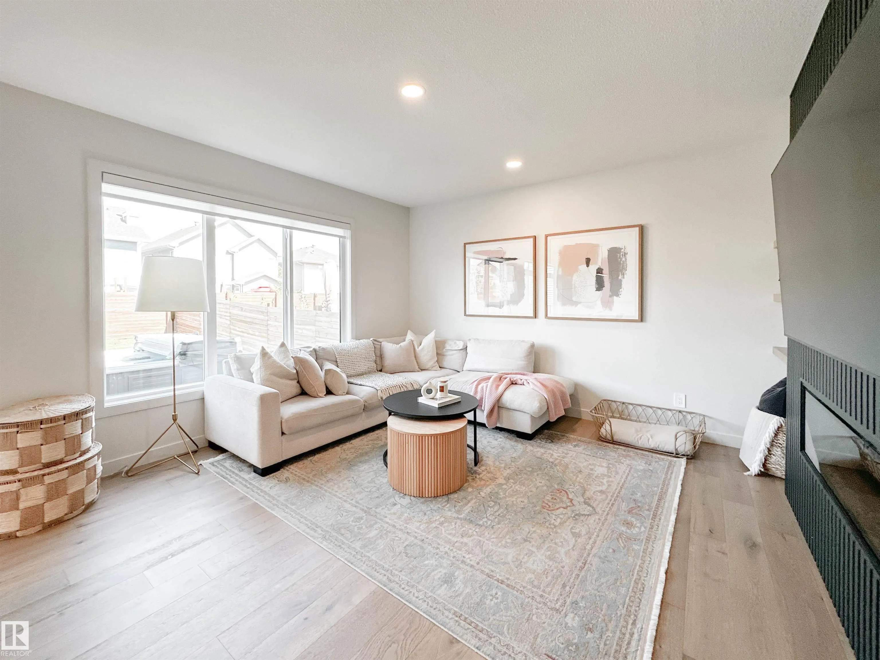 52 JAMISON Crescent