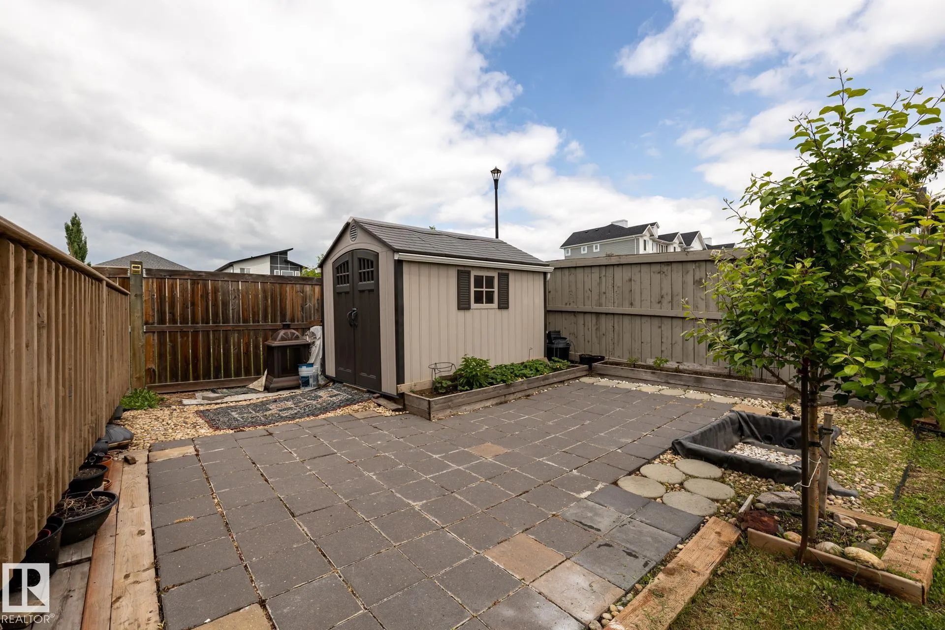18003 77 Street