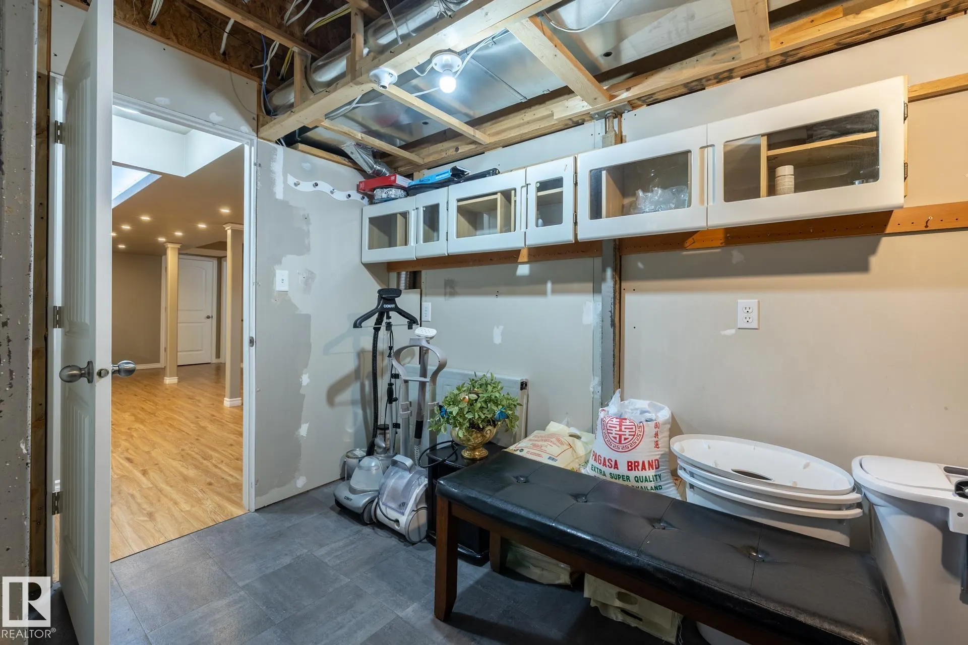 18003 77 Street