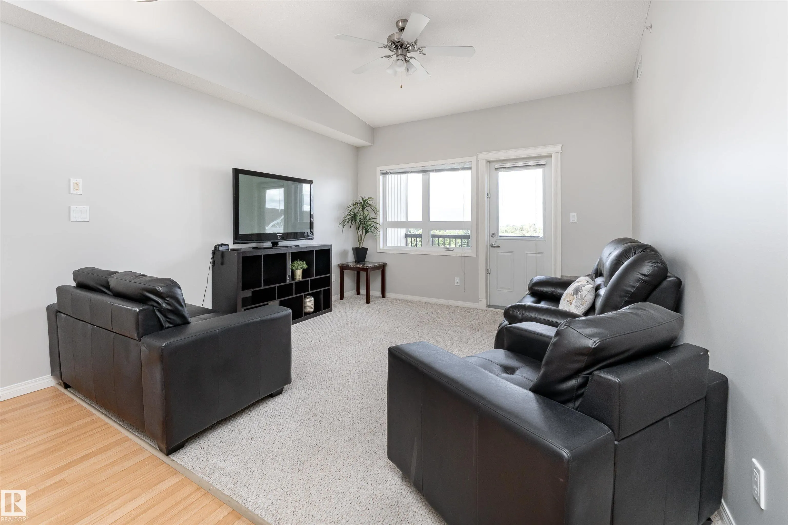 8702 SOUTHFORT Drive