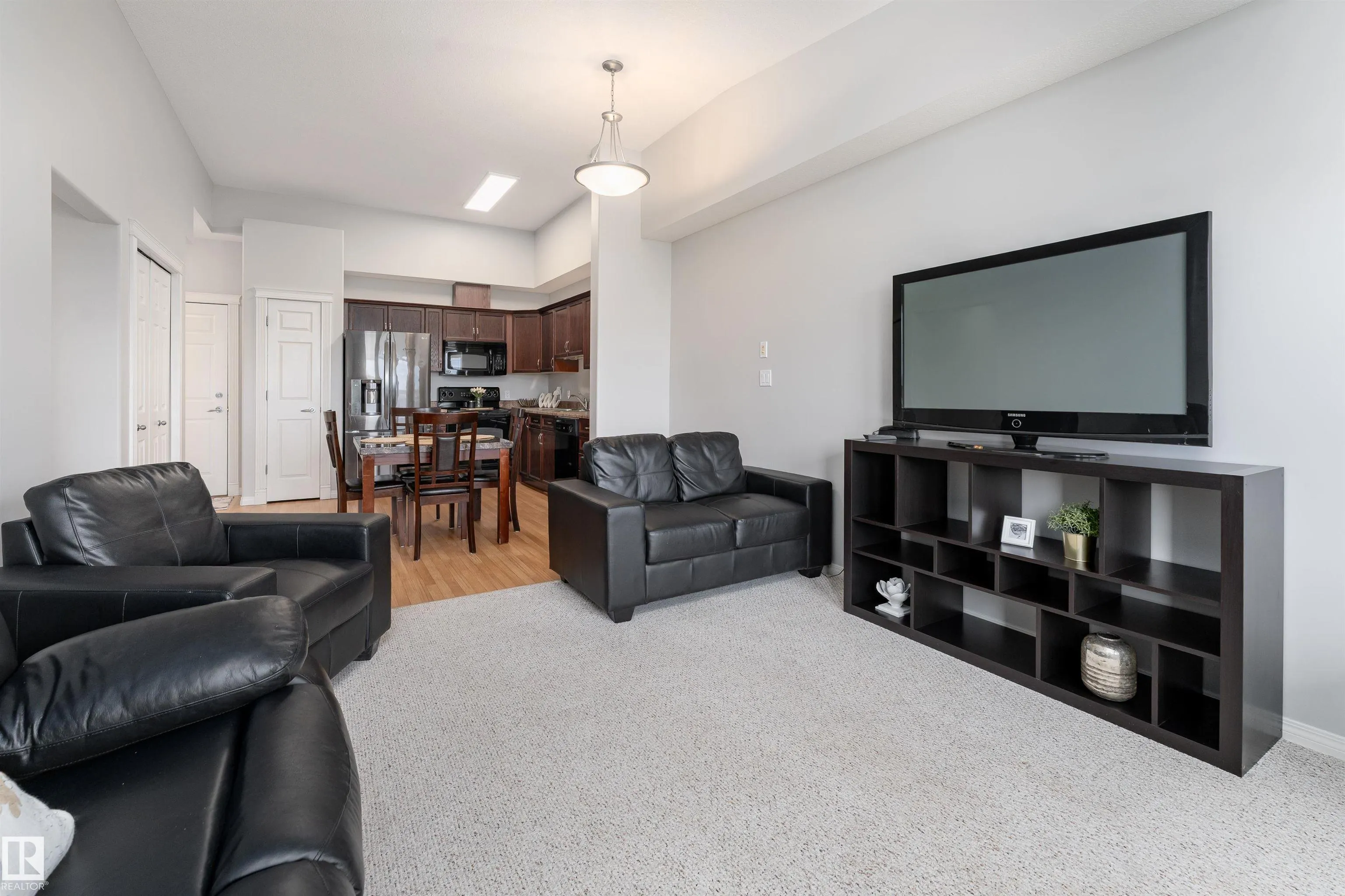 8702 SOUTHFORT Drive