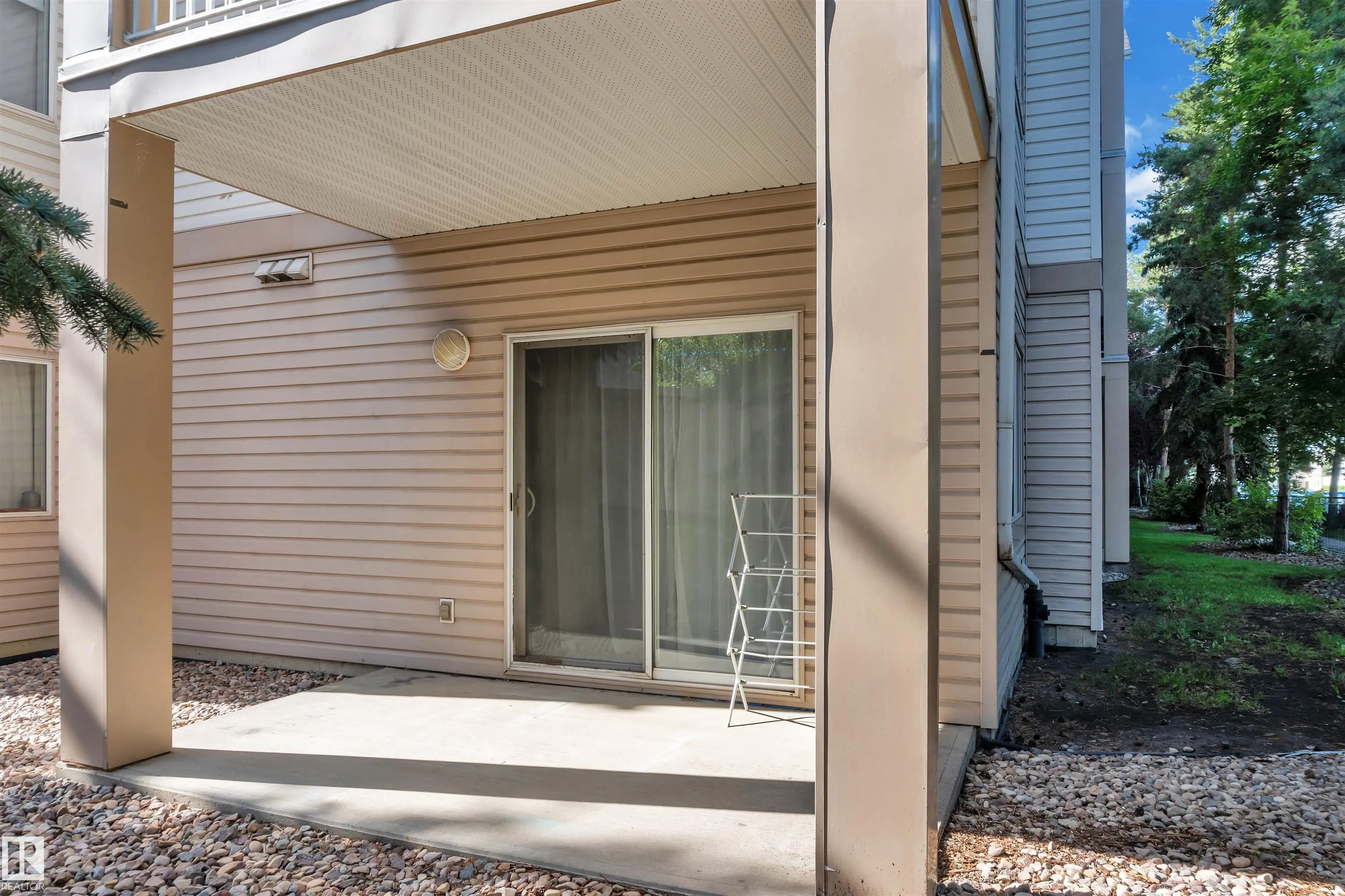 245 EDWARDS Drive