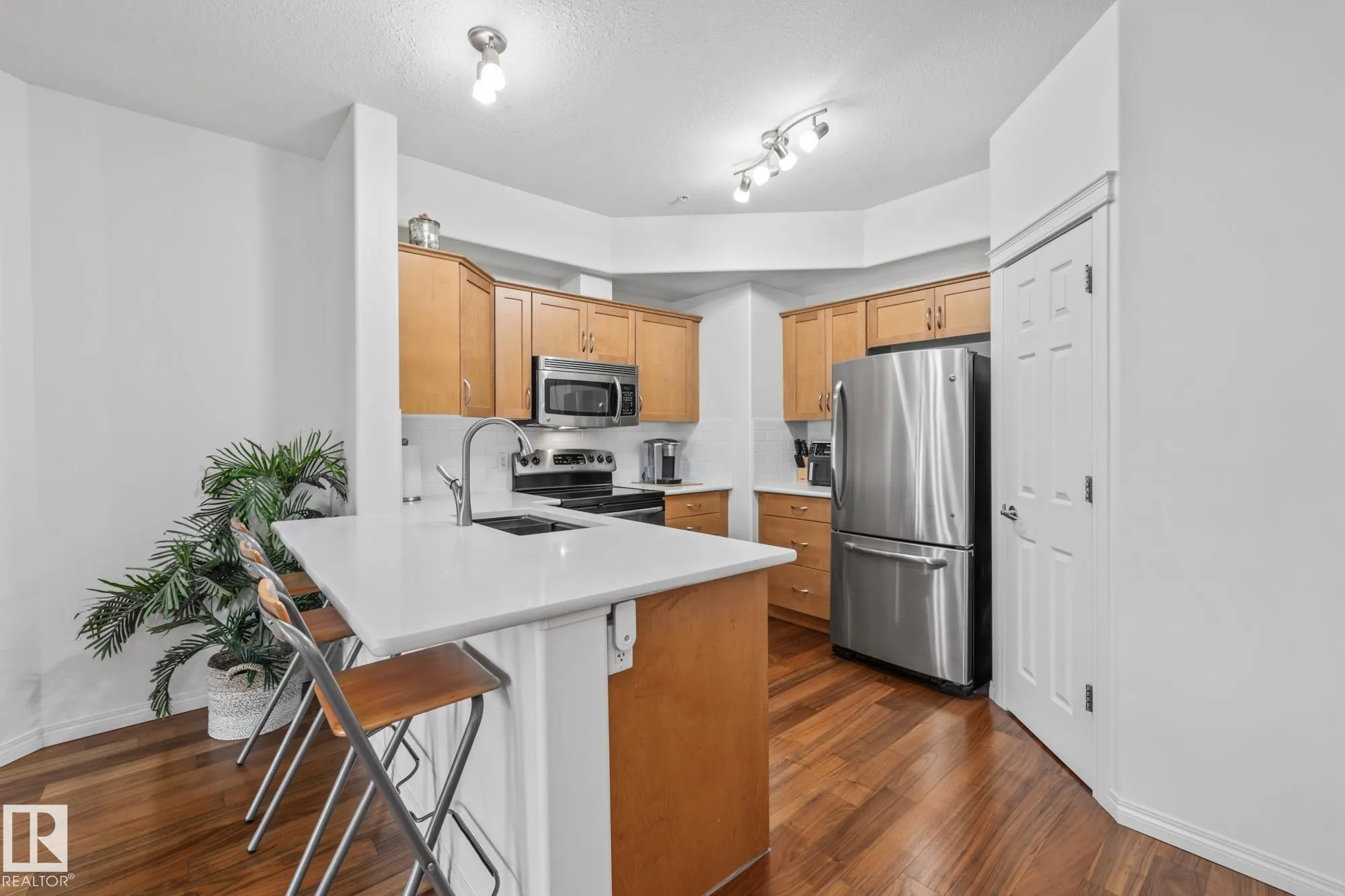 45 INGLEWOOD Drive