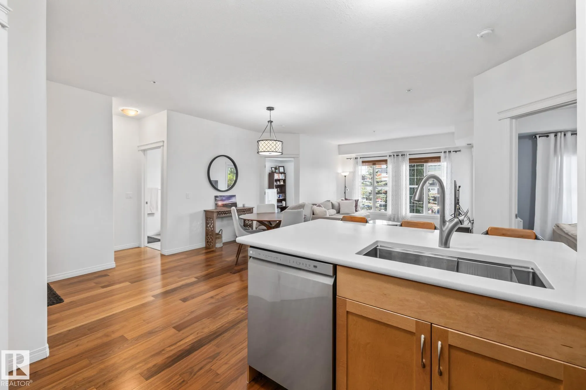 45 INGLEWOOD Drive