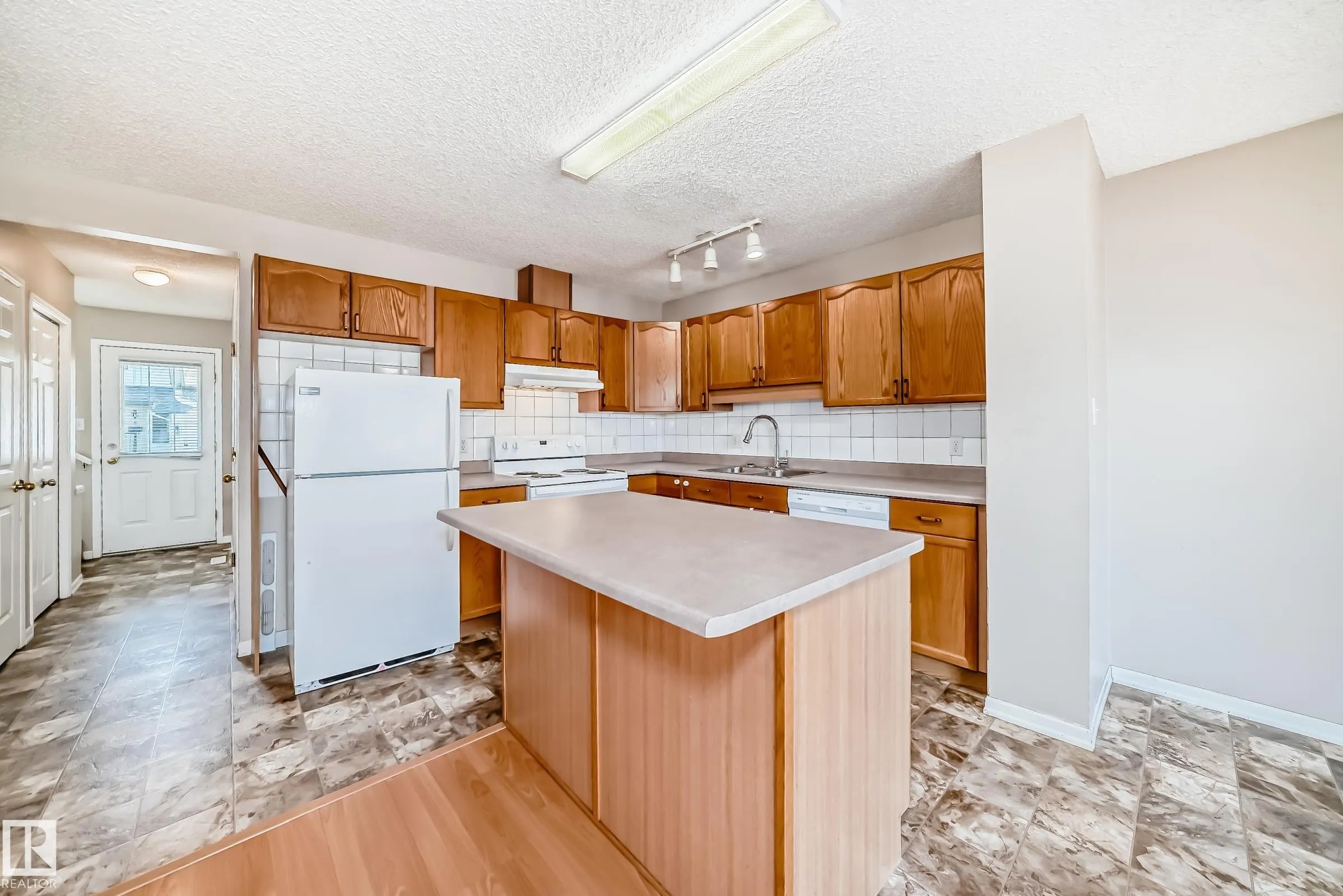 345 KIRKNESS Road