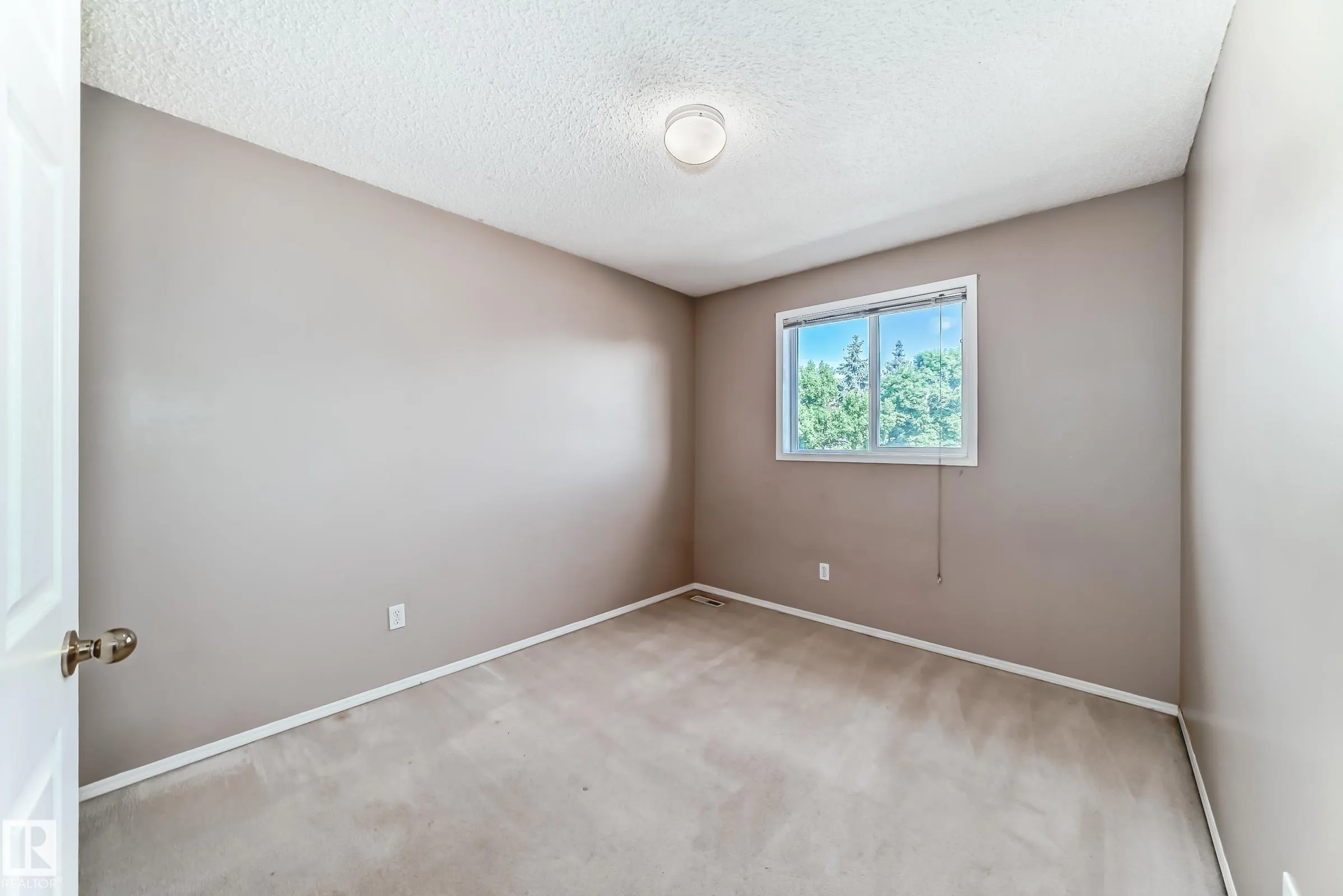345 KIRKNESS Road