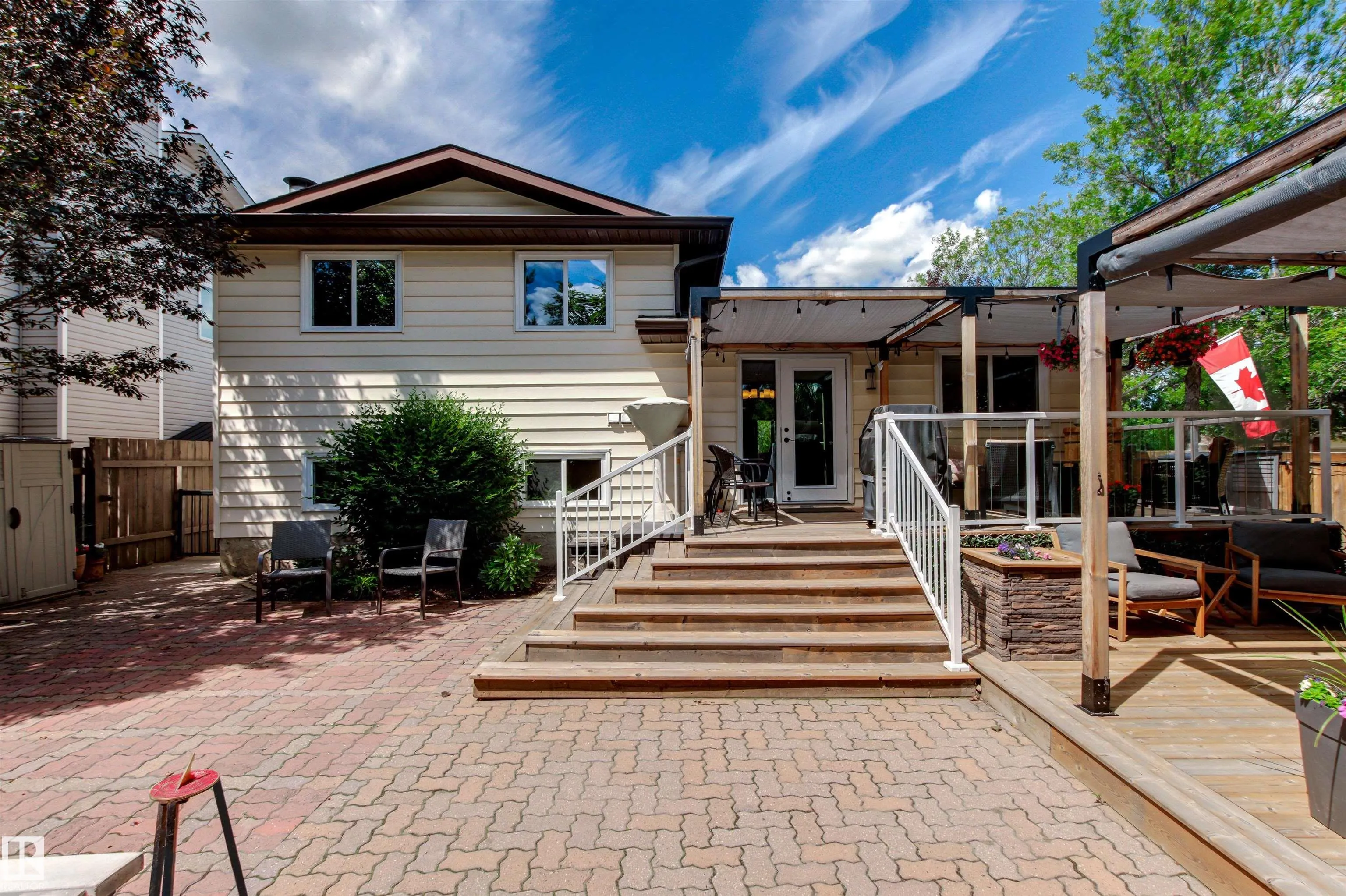 1 LOVATT Place