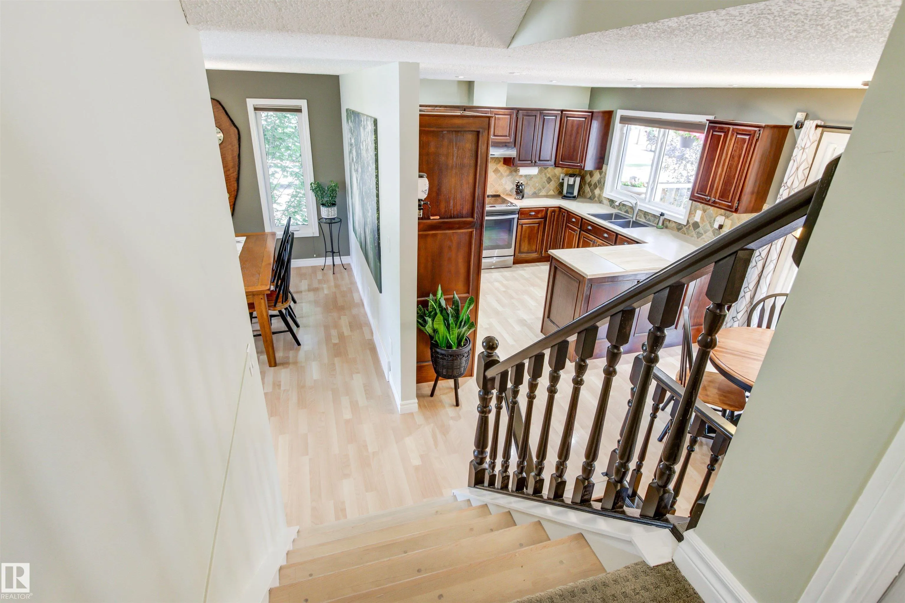 1 LOVATT Place