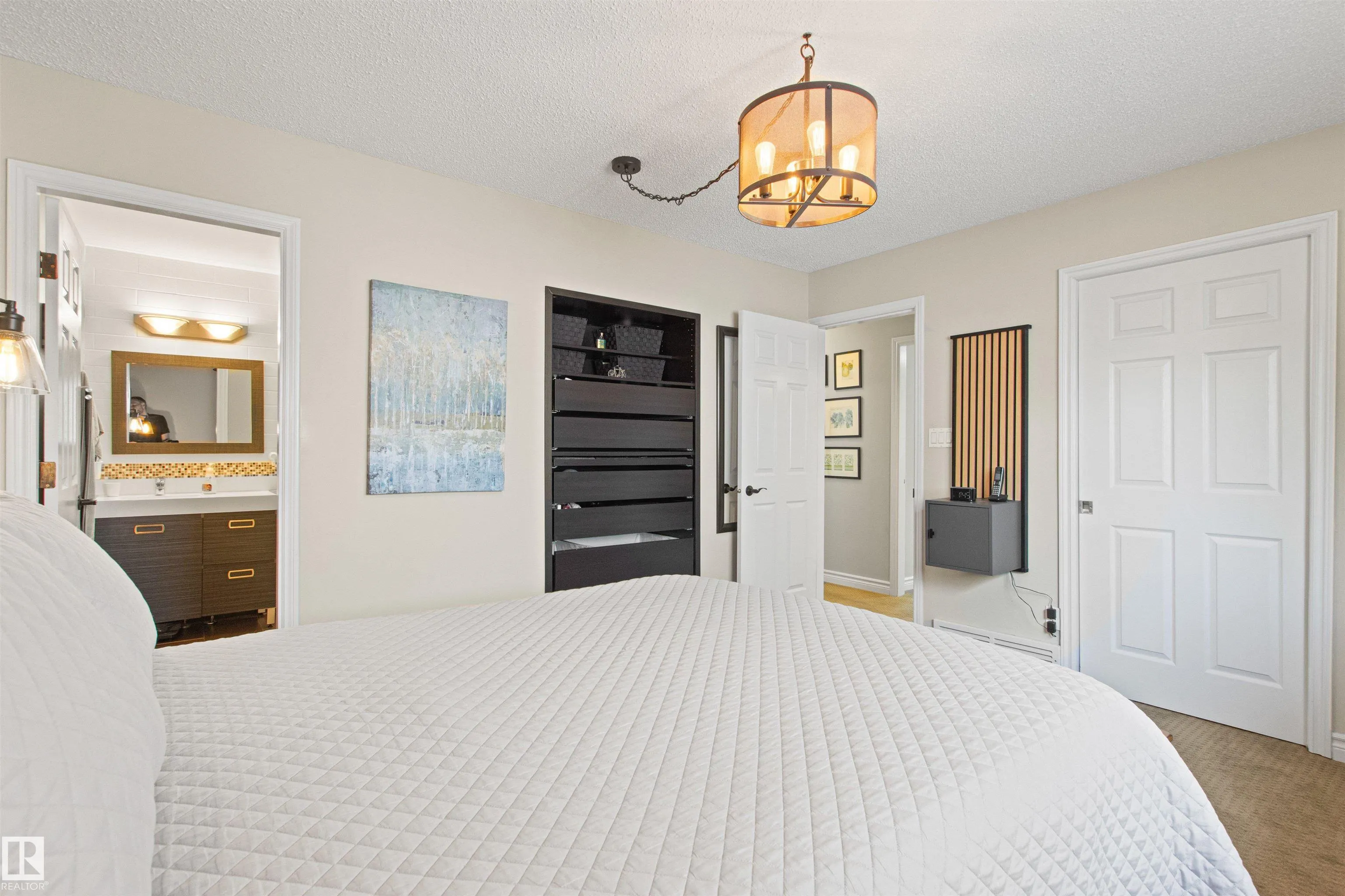 1 LOVATT Place
