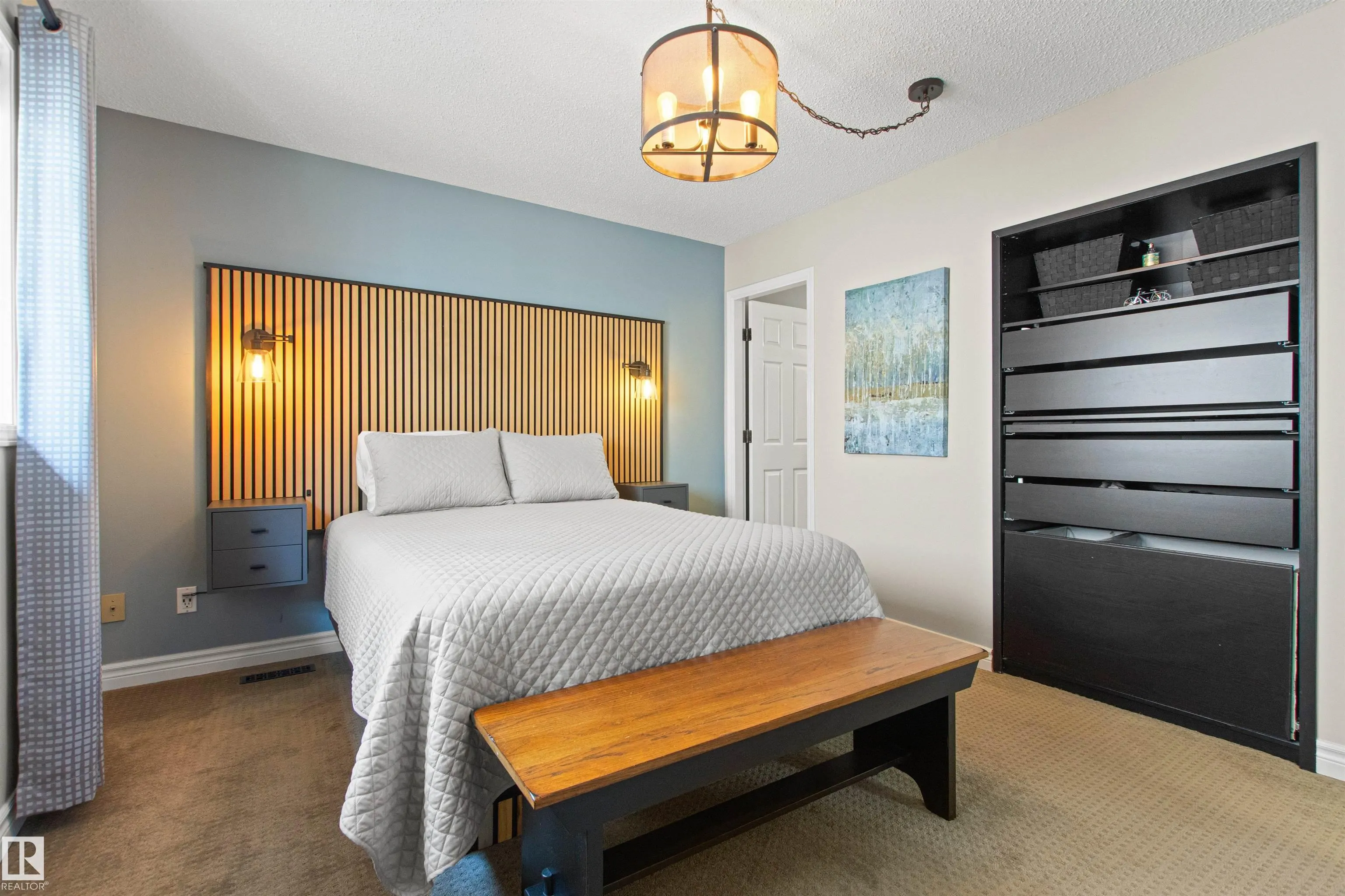 1 LOVATT Place