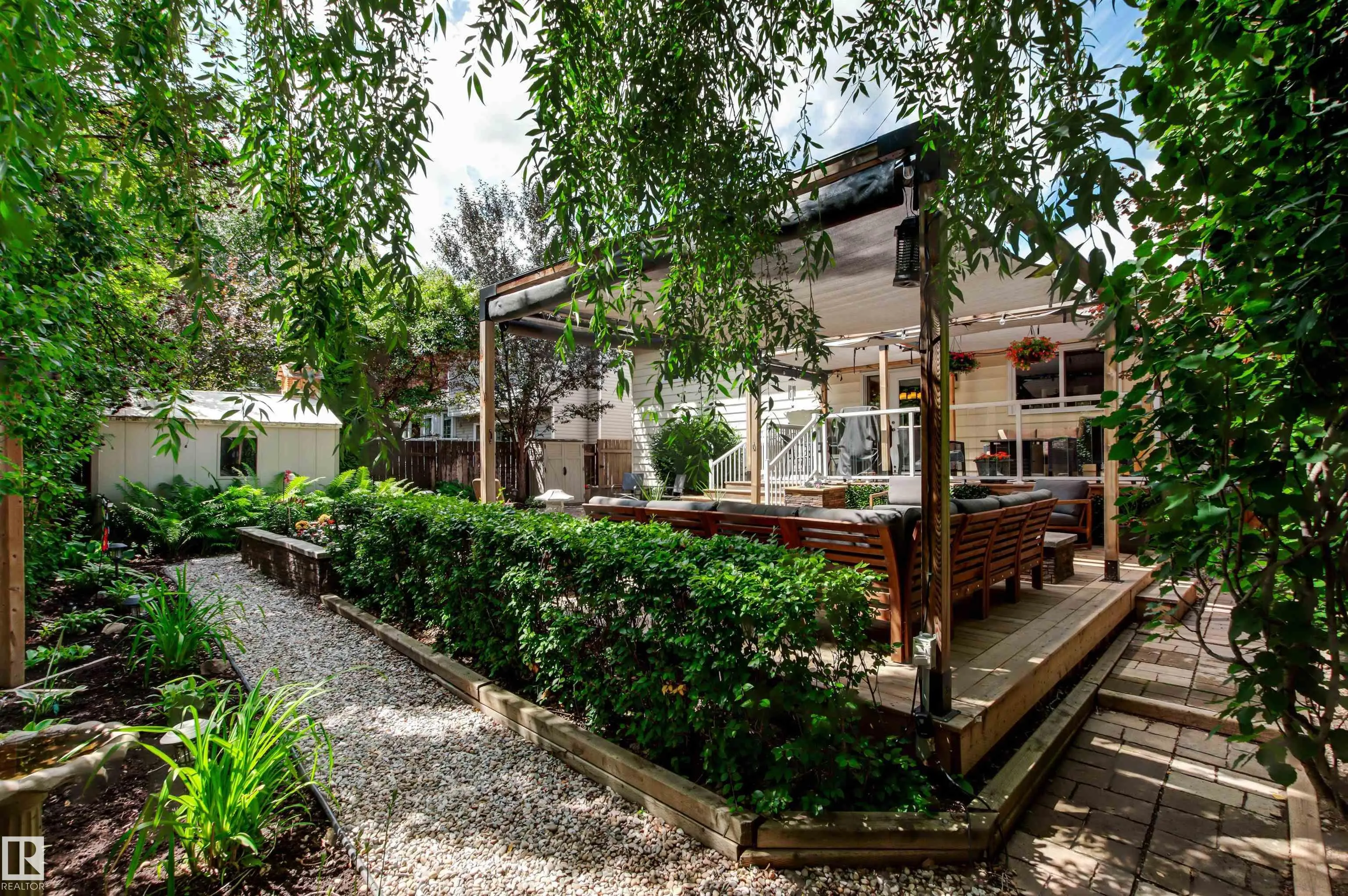 1 LOVATT Place